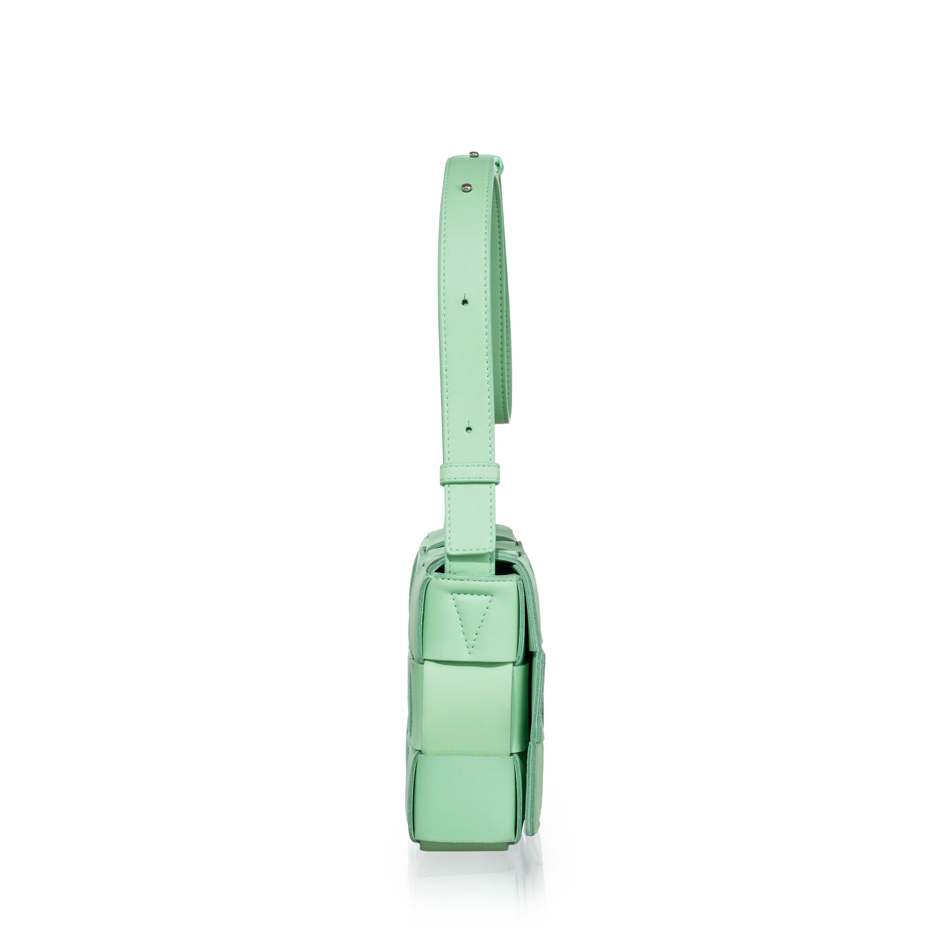 Bottega Veneta - Borsa a tracolla “Cassette” in pelle d’agnello con motivo intreccio color verde ...