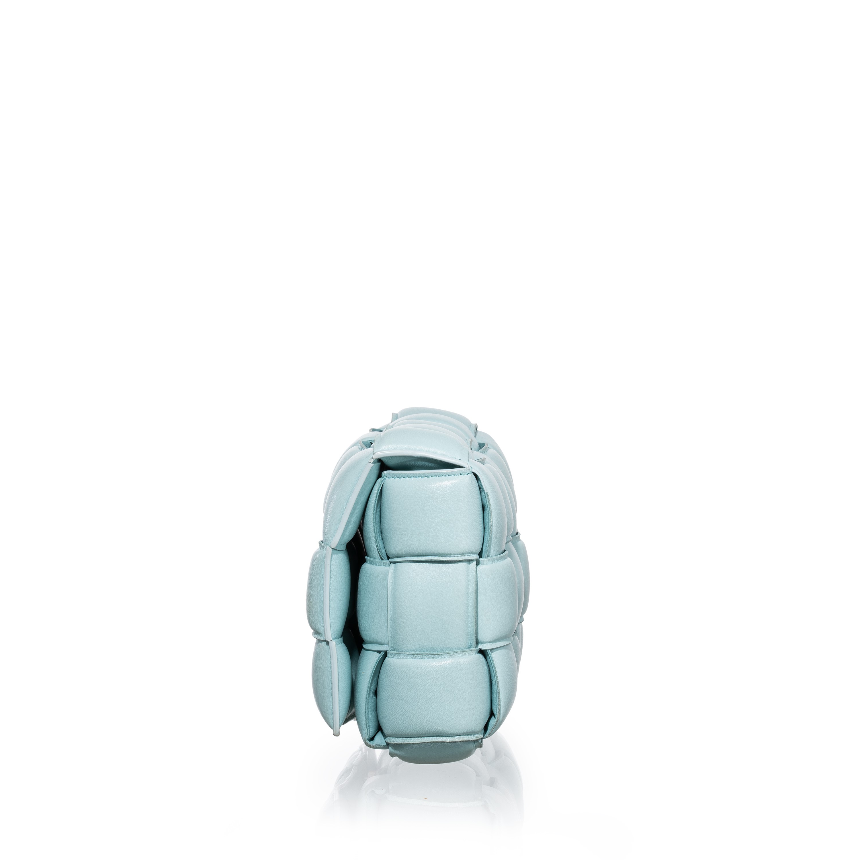 Bottega Veneta - Borsa cross-body “Padded Cassette” in pelle d’agnello intrecciata imbottita