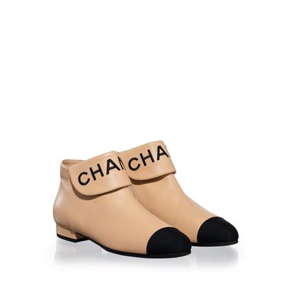 Stivaletto basso in pelle d’agnello beige e nero (taglia EU 37,5)