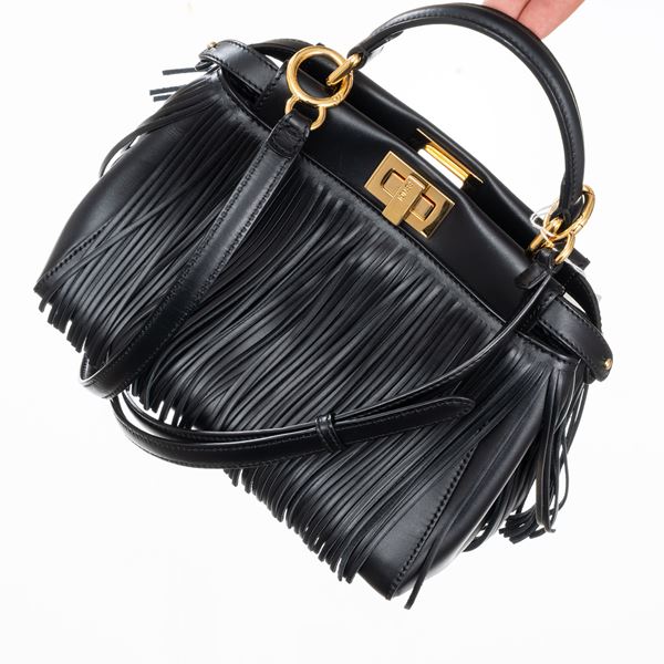 FENDI - FENDI MINI PEEKABOO IN PELLE DI VITELLO NERA E DETTAGLI FRANGE