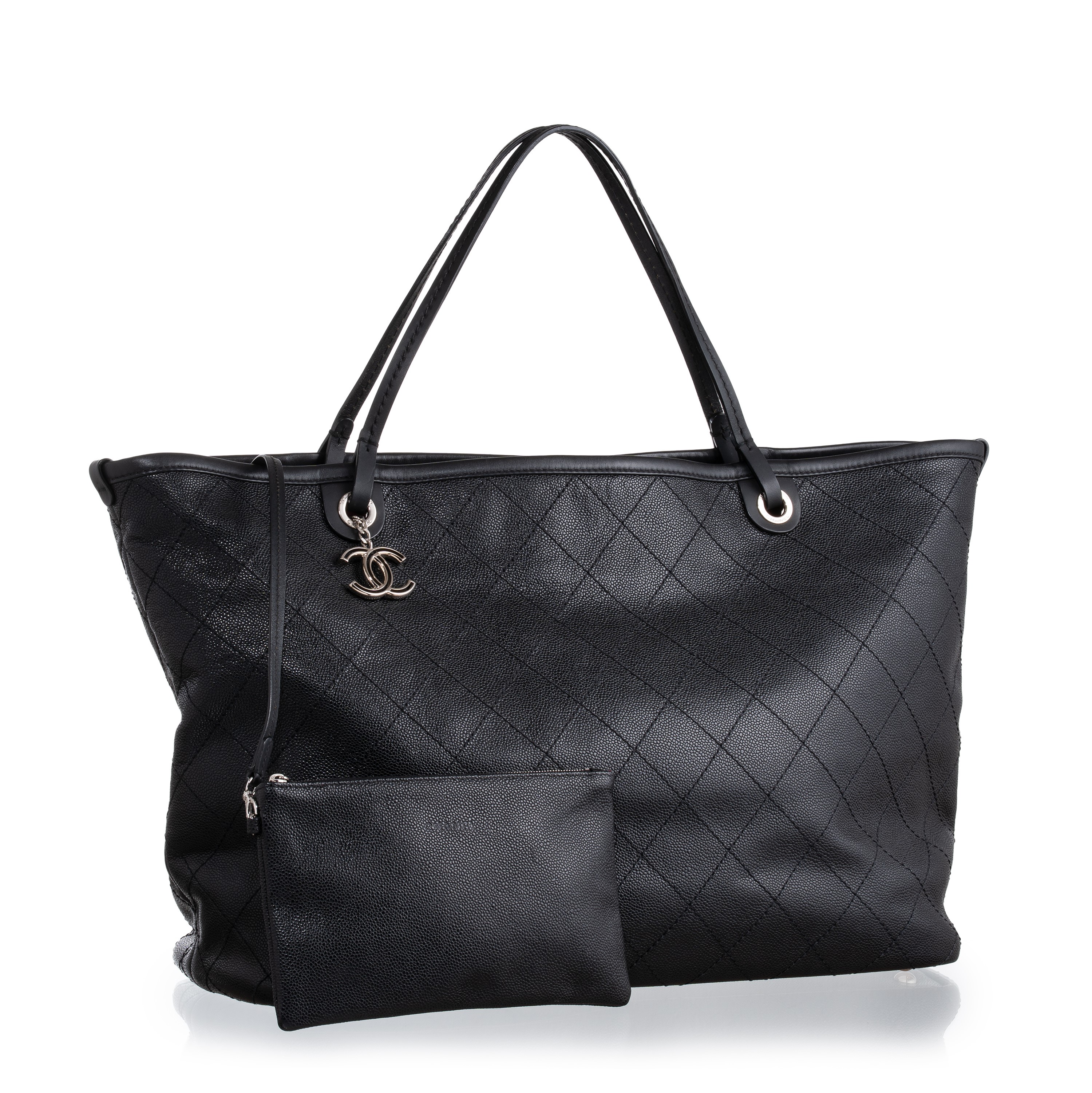 Chanel - Shopping XL in pelle martellata nera con pochette estraibile