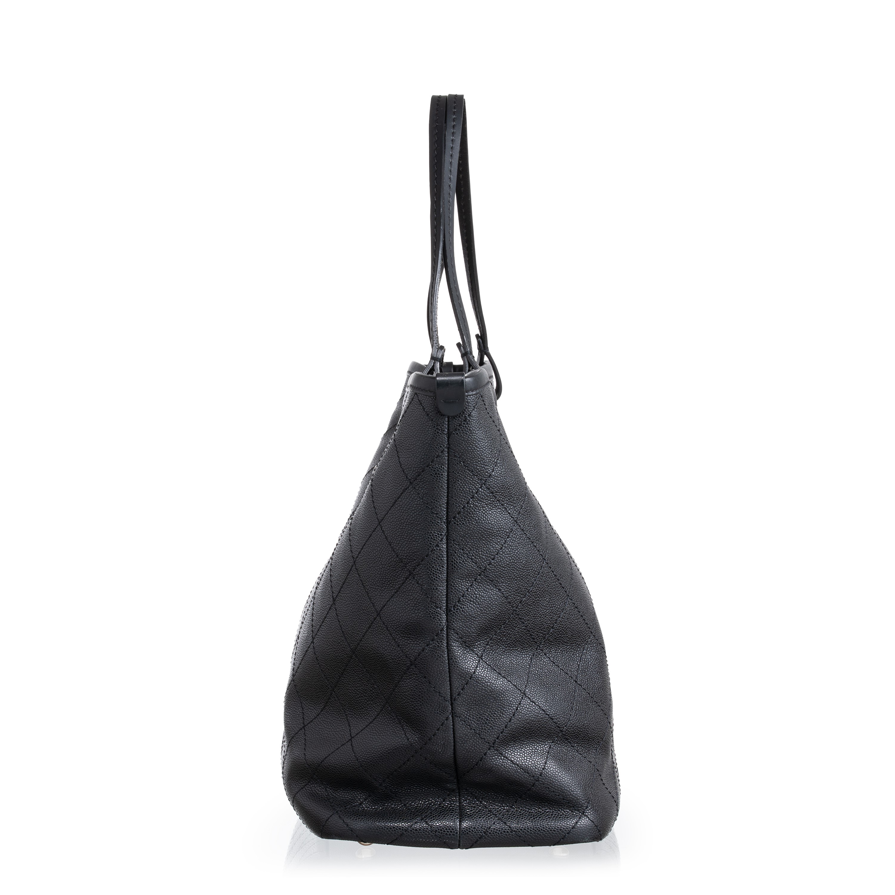 Chanel - Shopping XL in pelle martellata nera con pochette estraibile