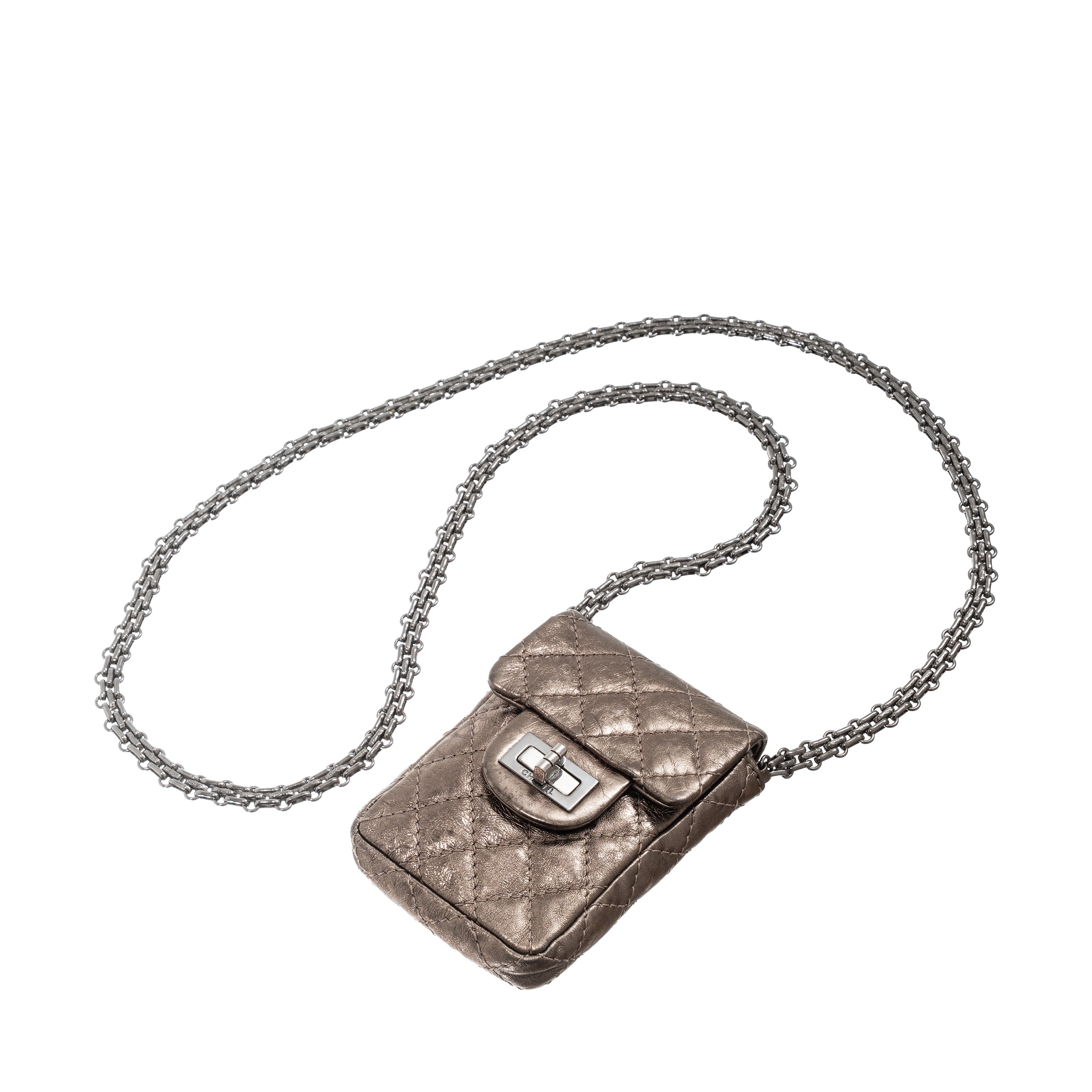 Chanel - Micro bag Reissue in pelle matelassé bronzo (hardware brunito) 2006-2008