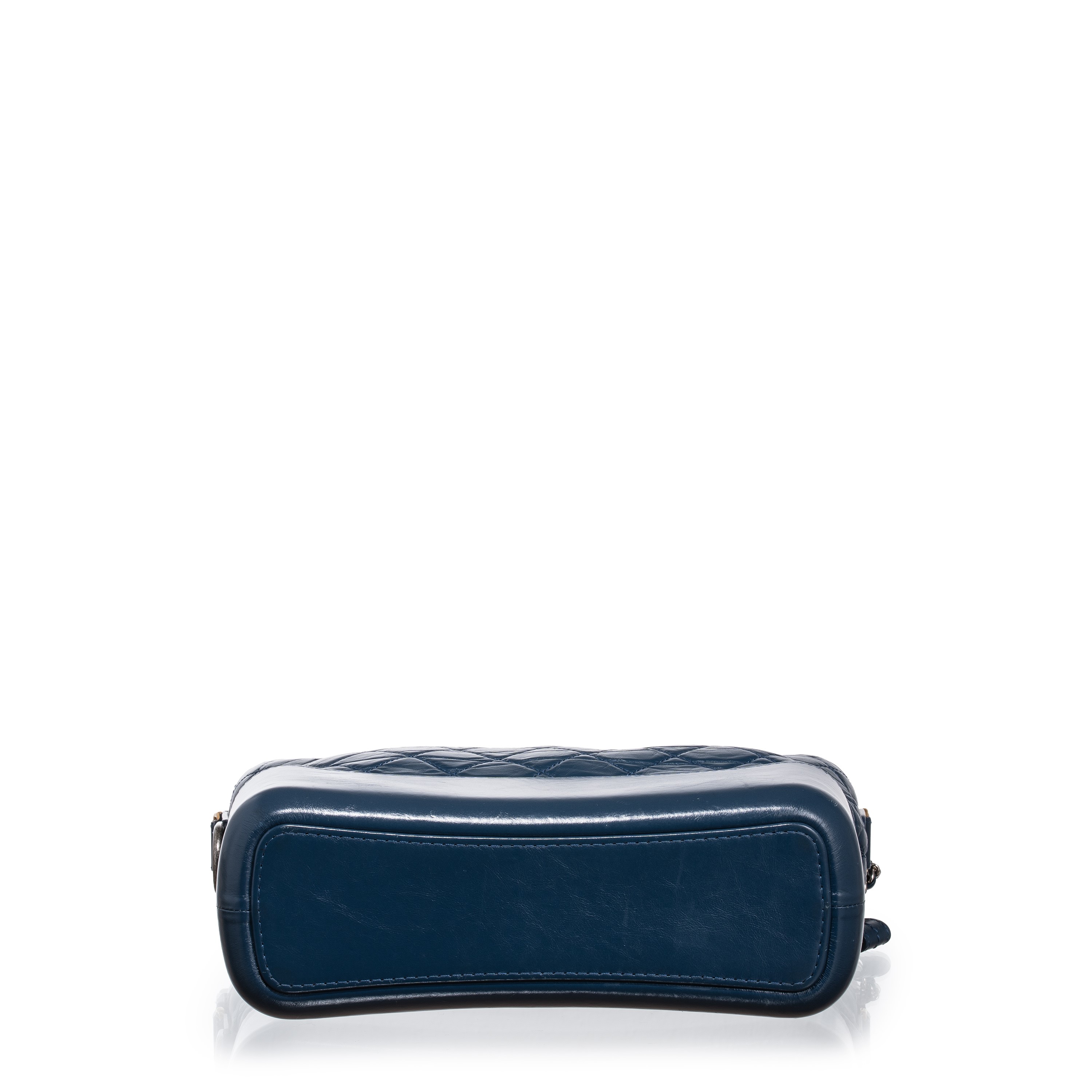 Chanel - Borsa Gabrielle media in pelle effetto invecchiato blu (2017-2018)