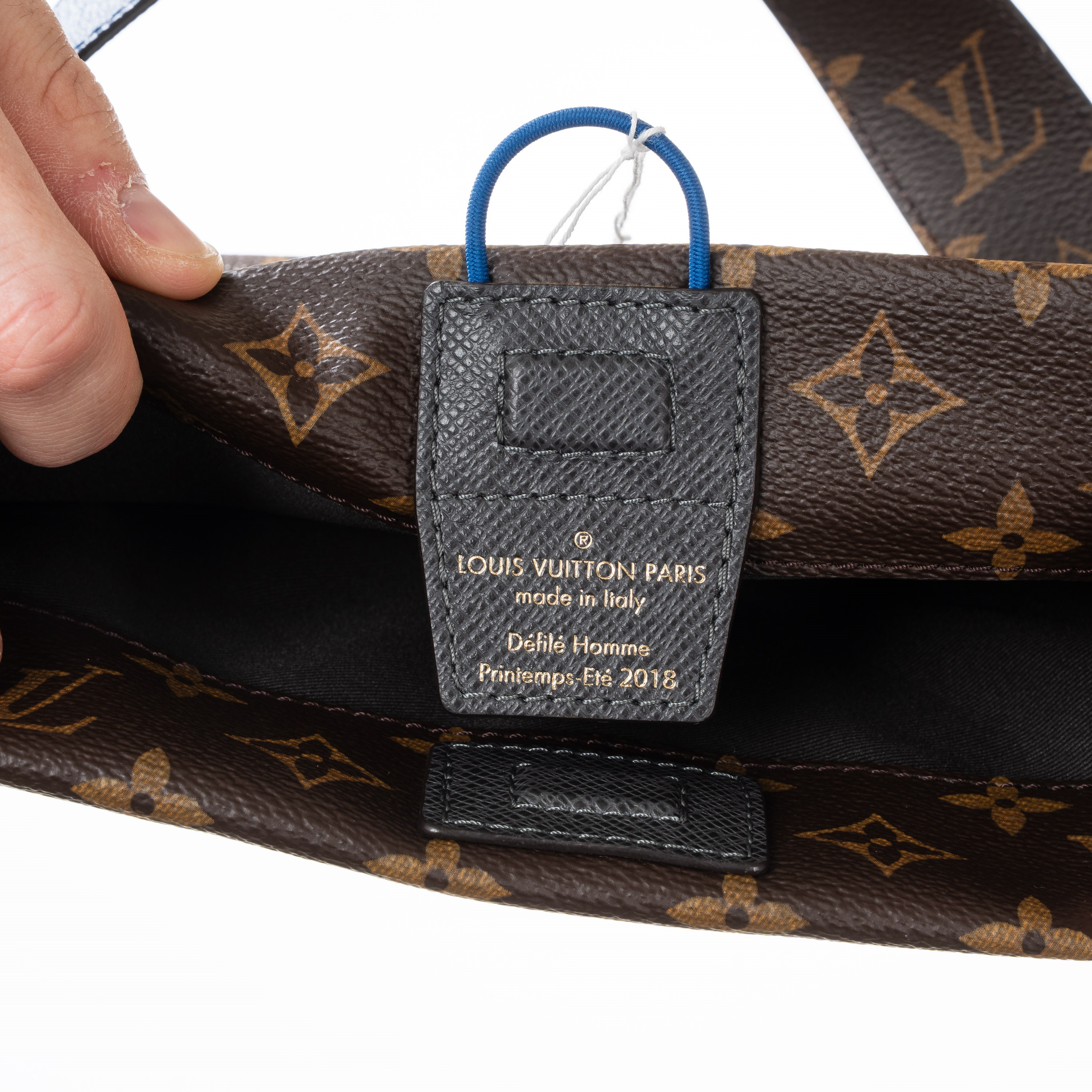 Louis Vuitton - Tracolla Outdoor piccola in canvas monogram Pacific Blue