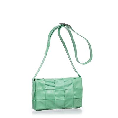 Stretch Cassette borsa a tracolla in pelle con intreccio color menta