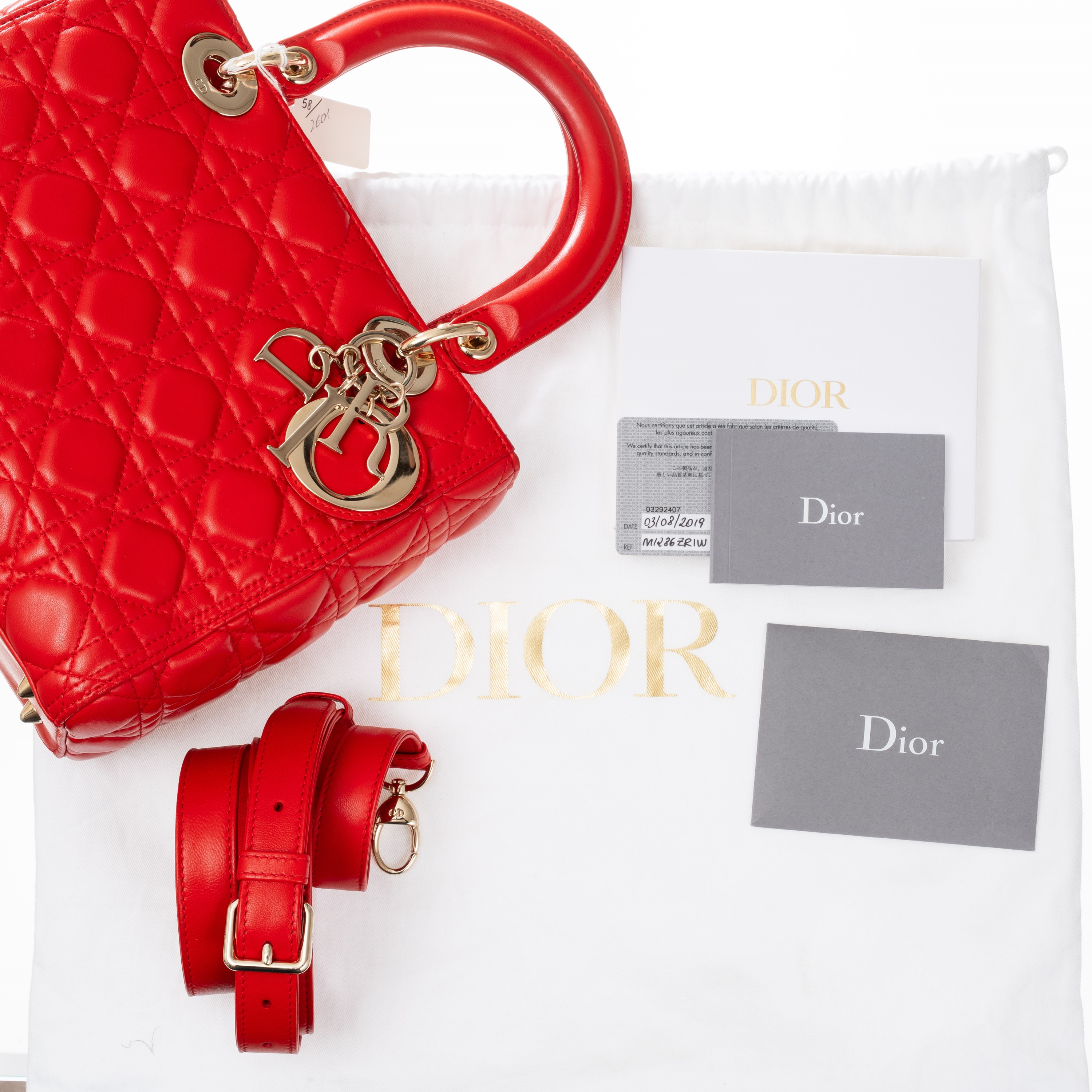 Dior, Lady Dior Medium, borsa in pelle d’agnello corallo con metalleria champagne, 2019