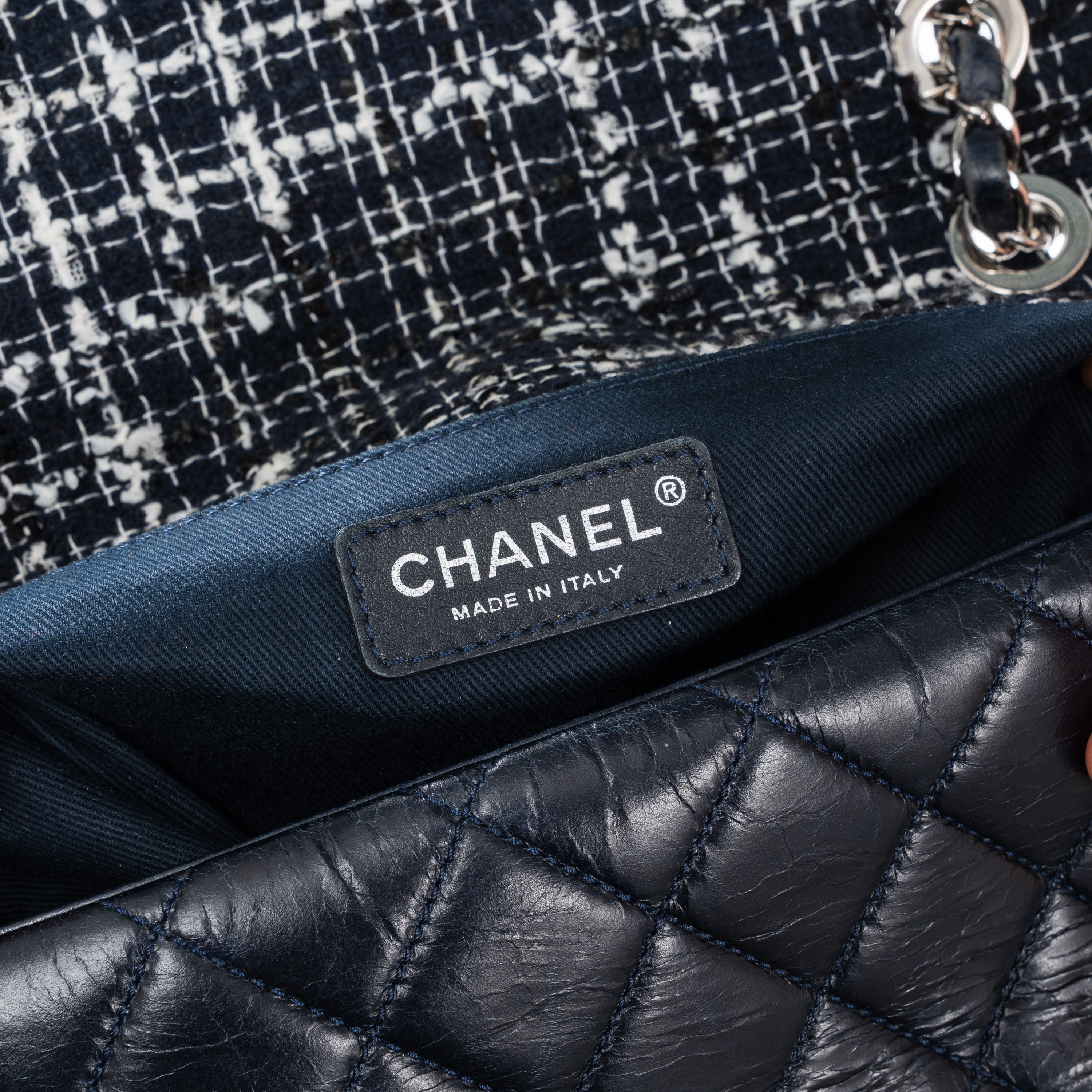 Chanel - Borsa Zipped Tweed Flap Bag in pelle di vitello effetto invecchiato (Blu), 2014