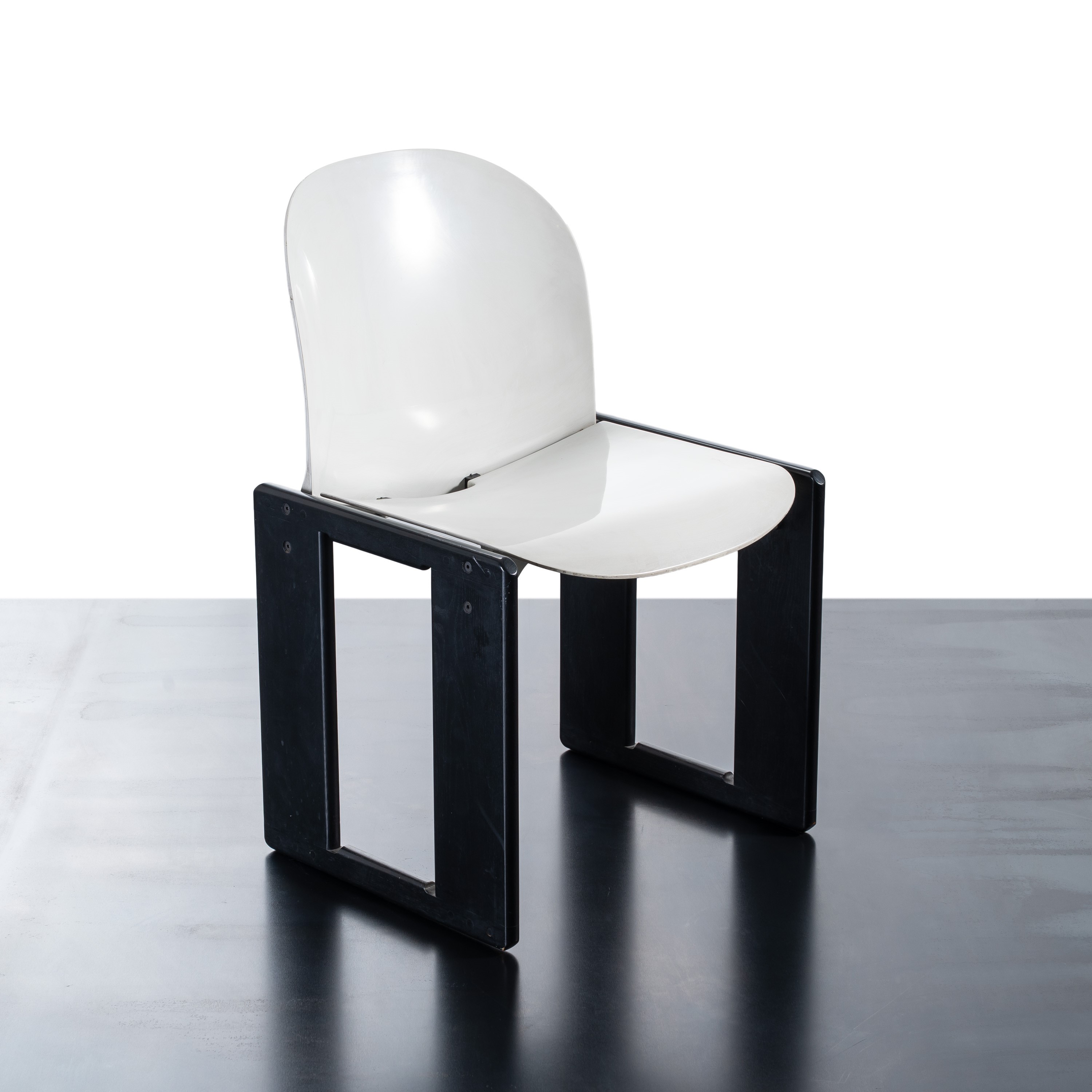Afra e Tobia Scarpa - Set di quattro sedie “Dialogo”