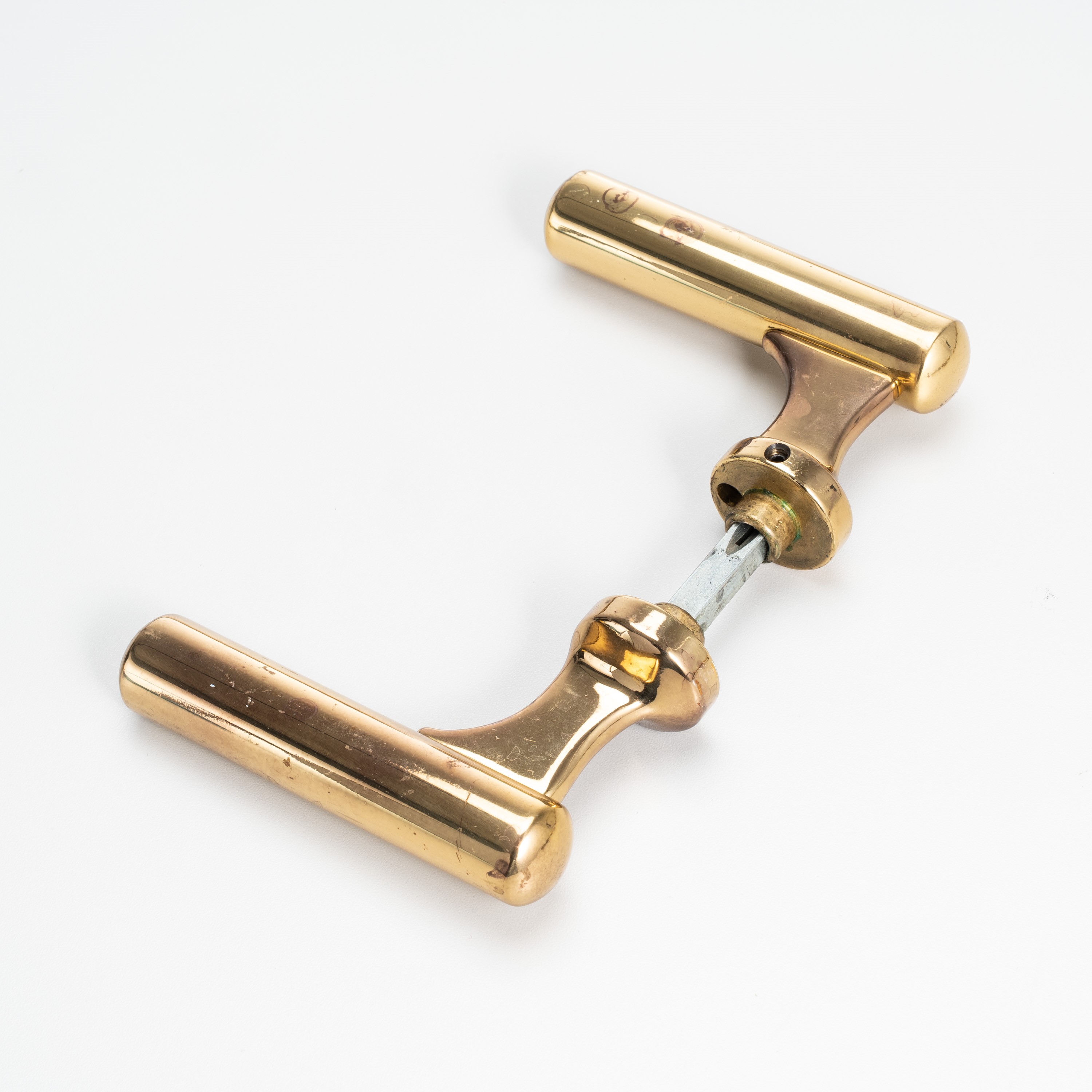 Luigi Caccia Dominioni - Set di dieci coppie di maniglie in ottone