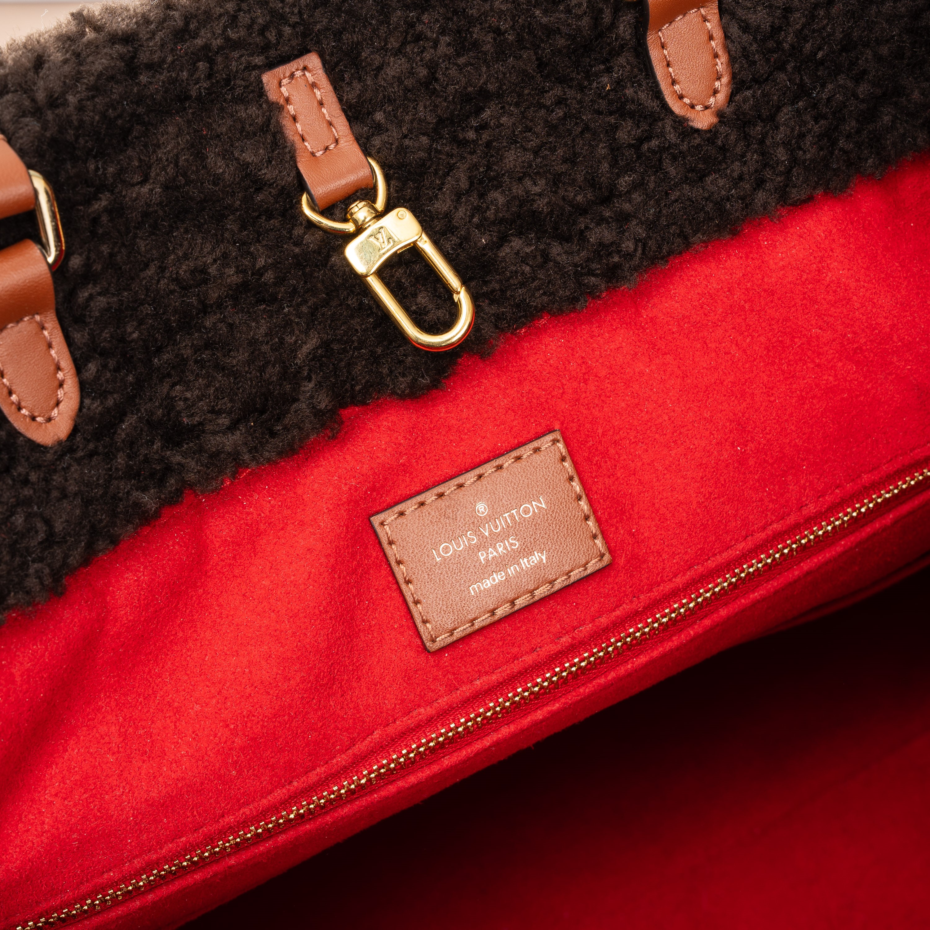 Louis Vuitton - Onthego GM Limited Edition Teddy (2019)
