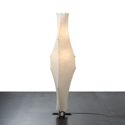 Piantana “Fantasma”
