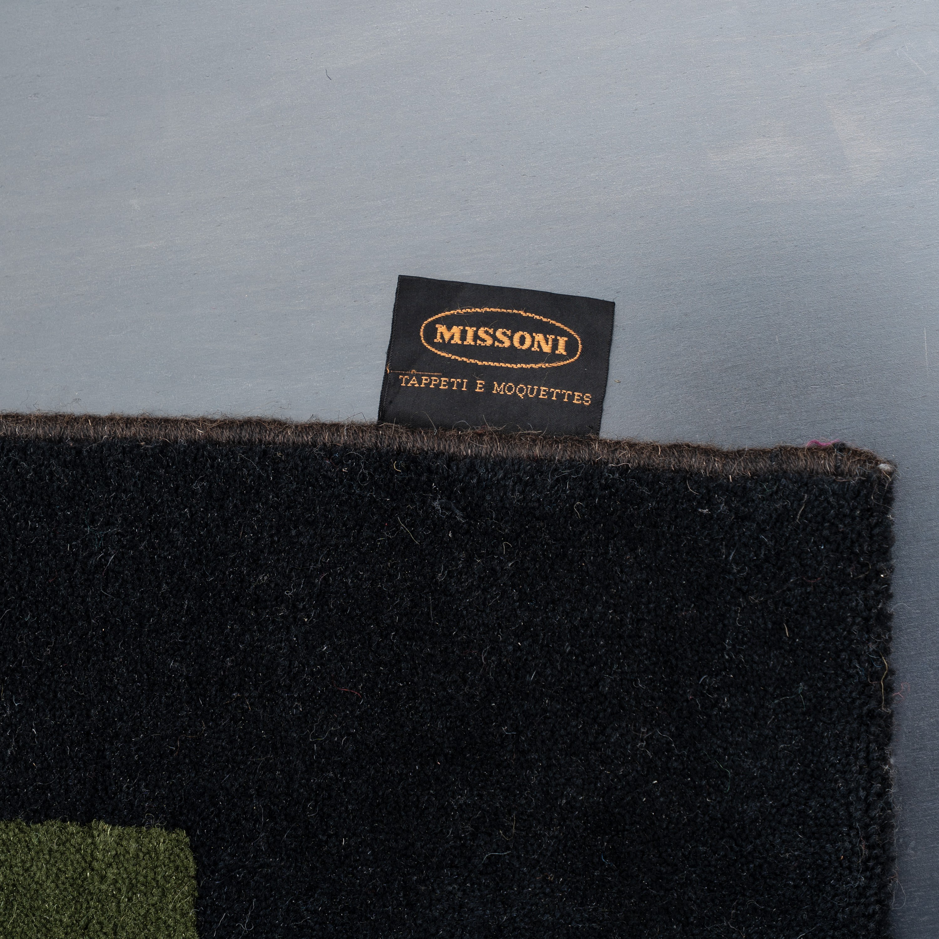 Missoni - Tappeto in lana con ordito in fibre artificiali (produzione anni ’80)