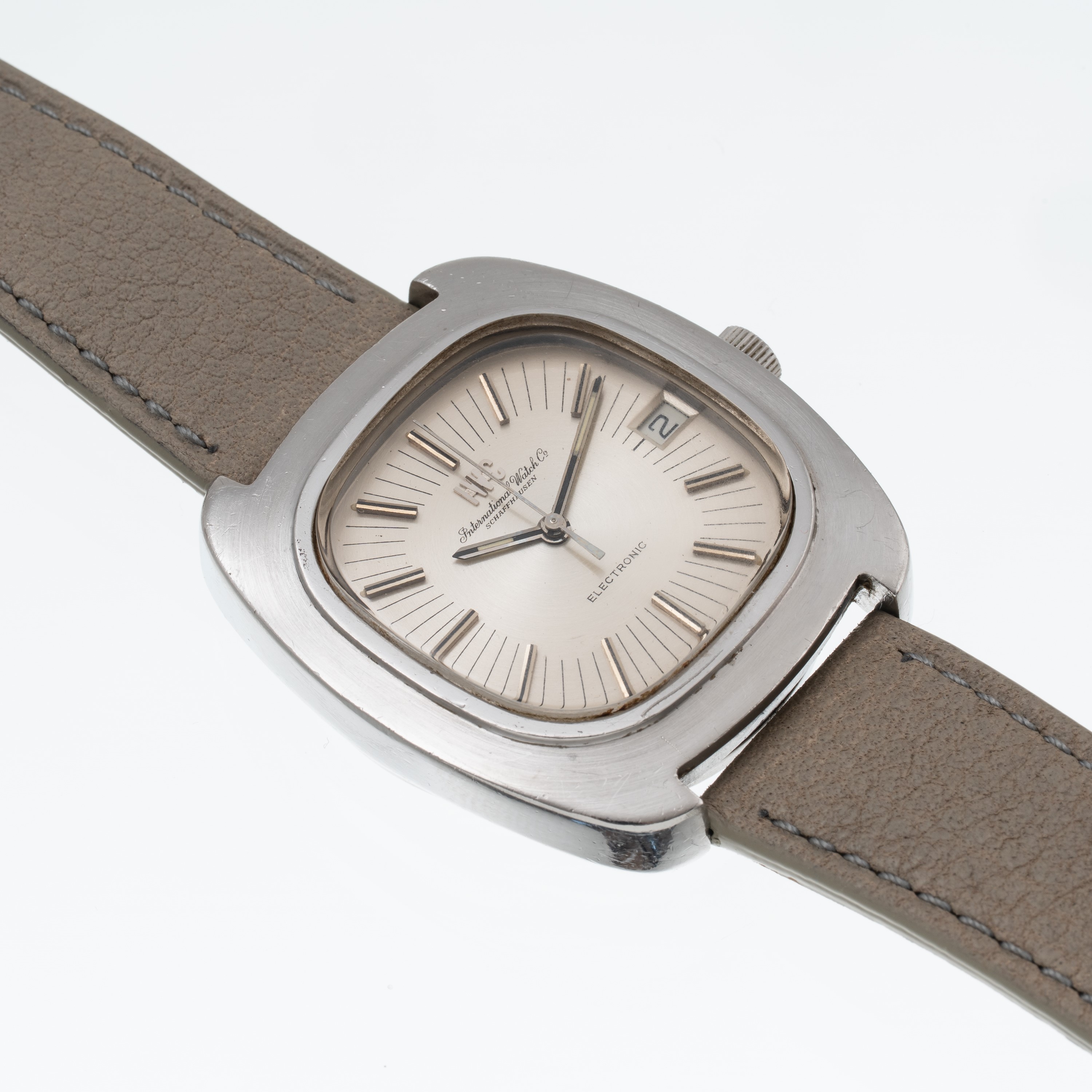 Iwc - Electronic Diapason, orologio al quarzo con quadrante argenté e datario