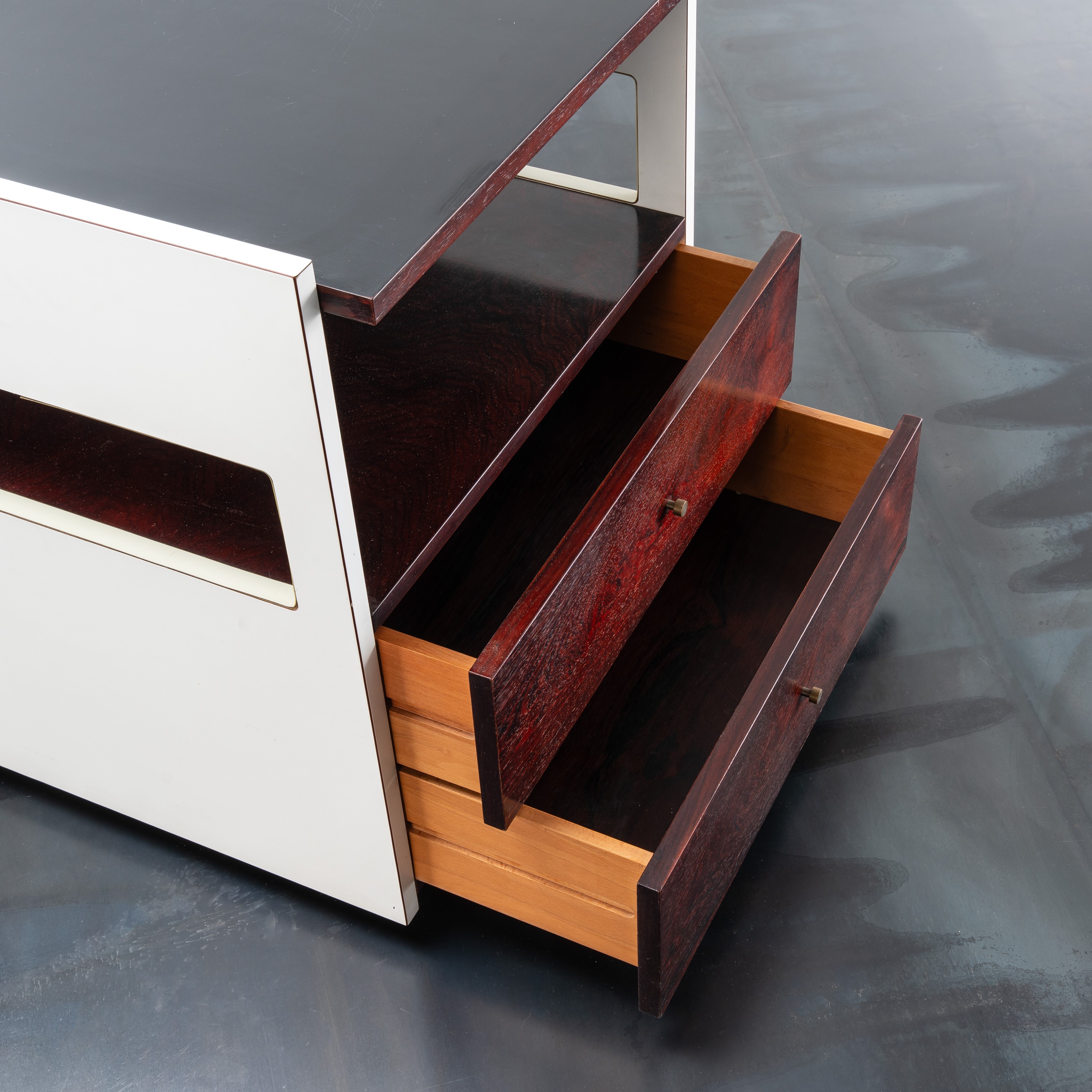 Anonimo - Mobile bar in legno laccato