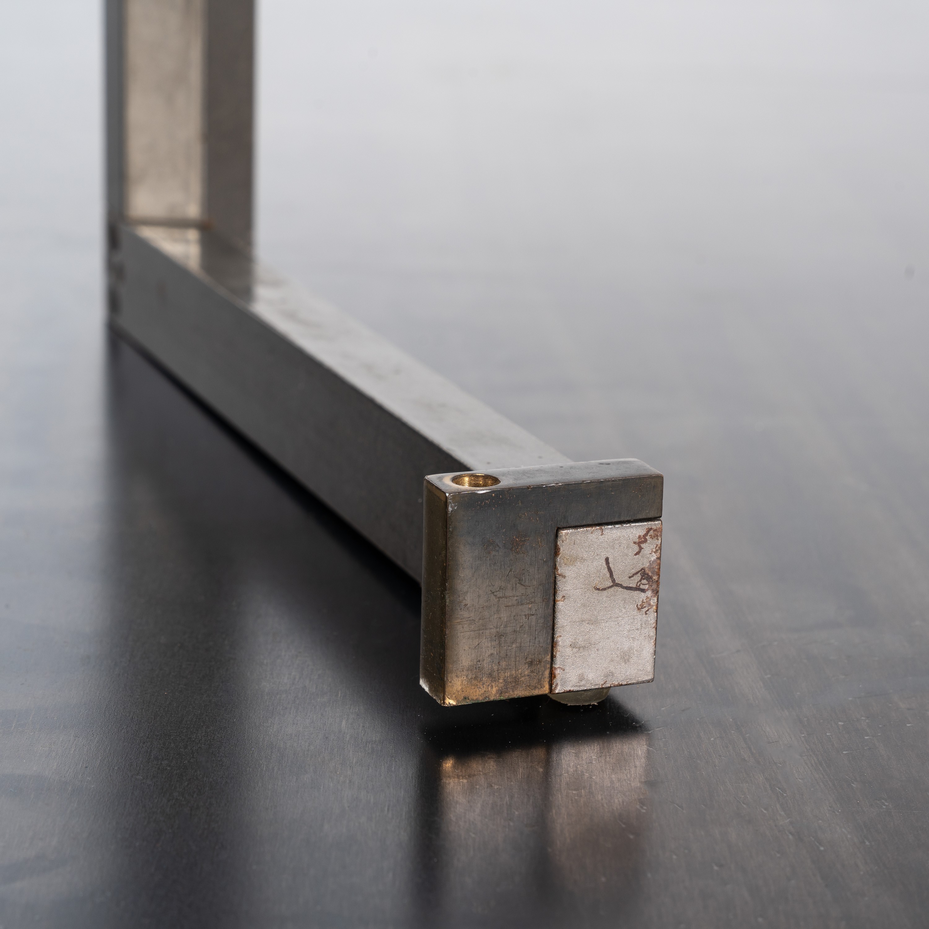 Afra e Tobia Scarpa - Console “Bisante P2”