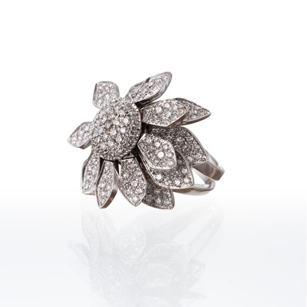 ANELLO IN ORO BIANCO 18 KT CON DIAMANTI TAGLIO BRILLANTE