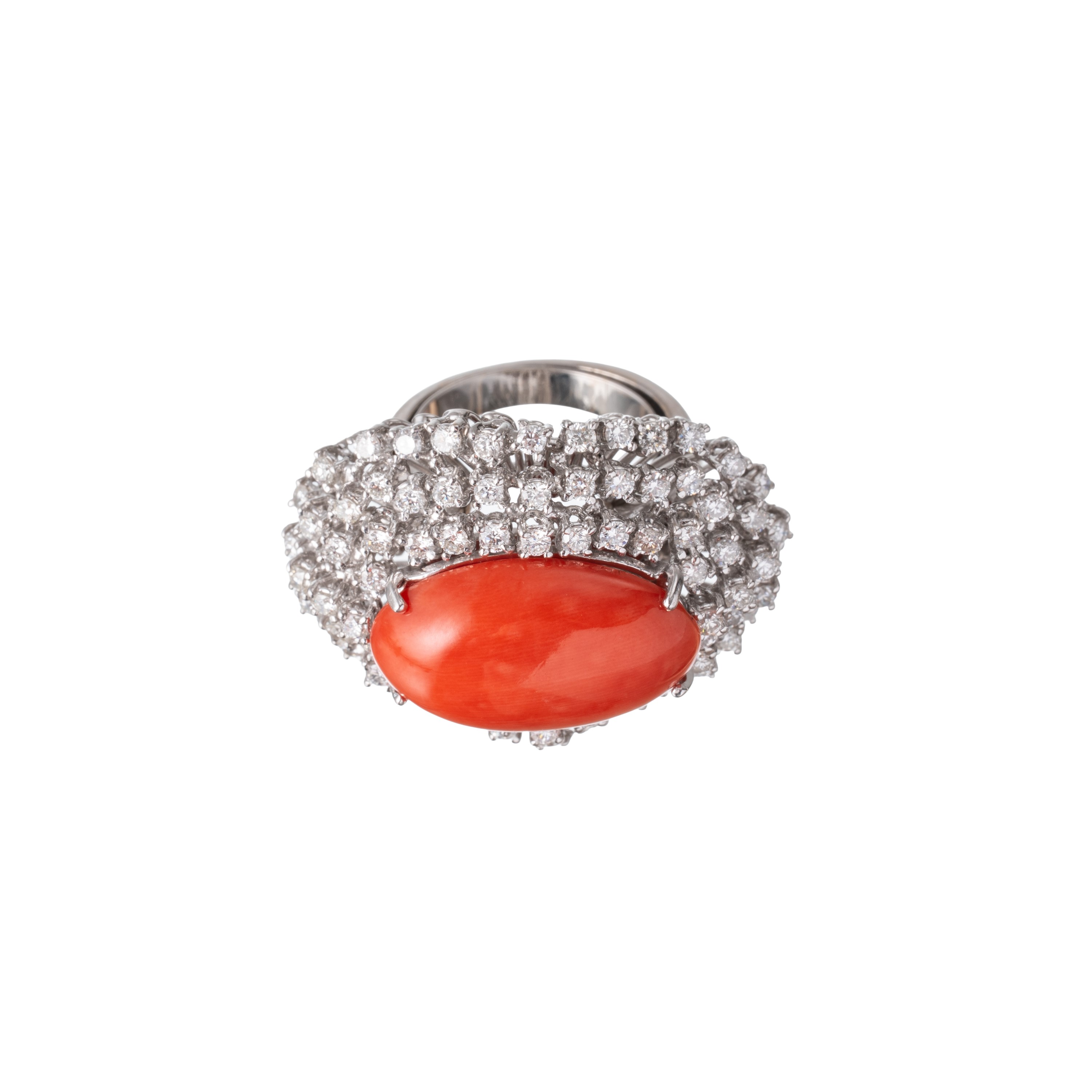 Anello in oro bianco 18 kt con corallo e diamanti