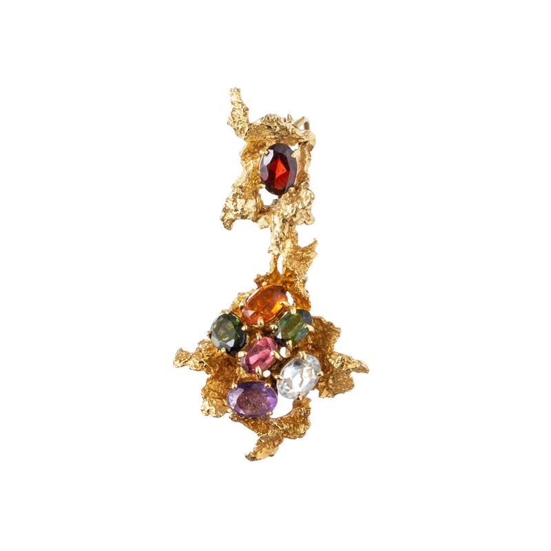 Ciondolo a motivi floreali, oro giallo 18 kt con pietre semipreziose