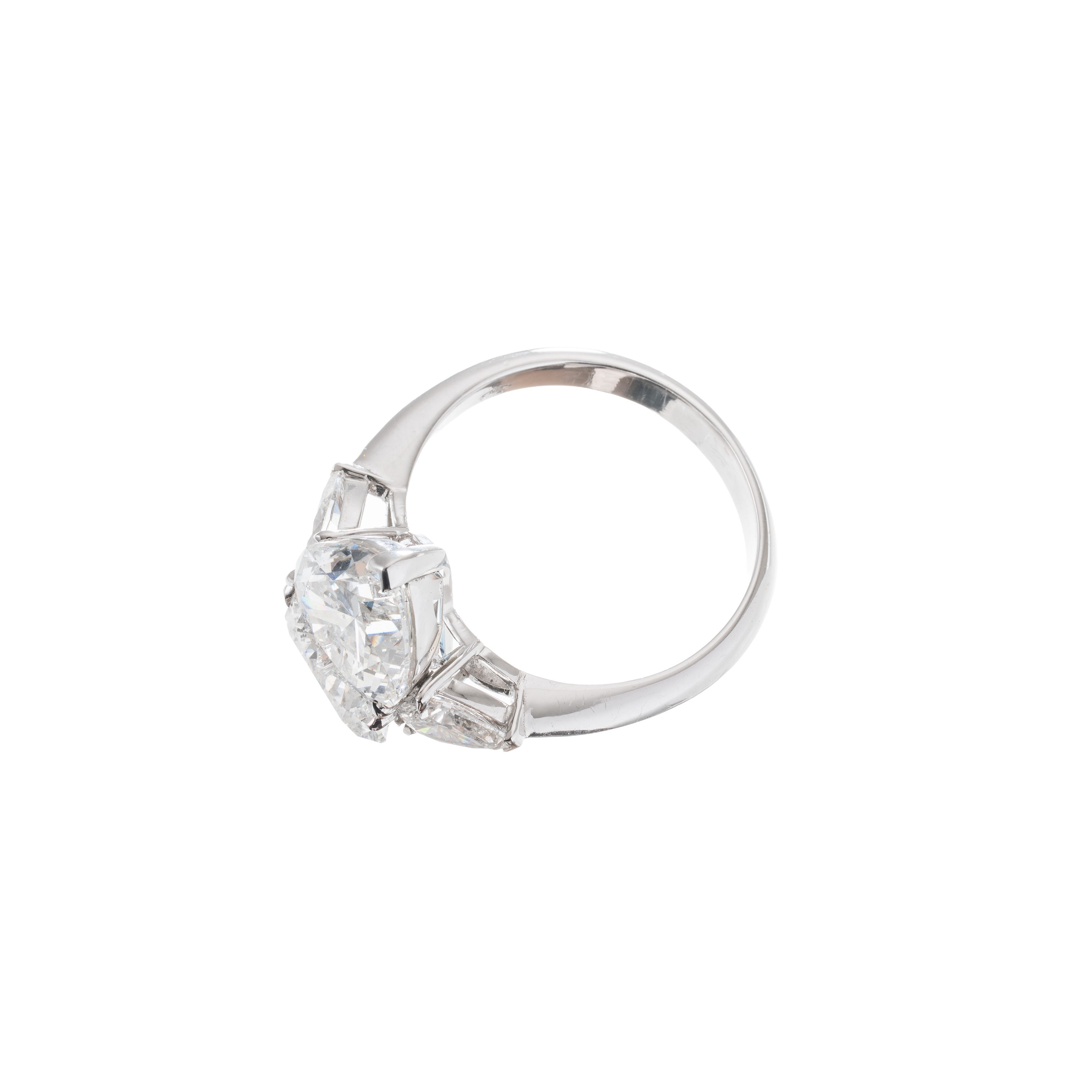 Anello con coppia di diamanti a forma di cuore