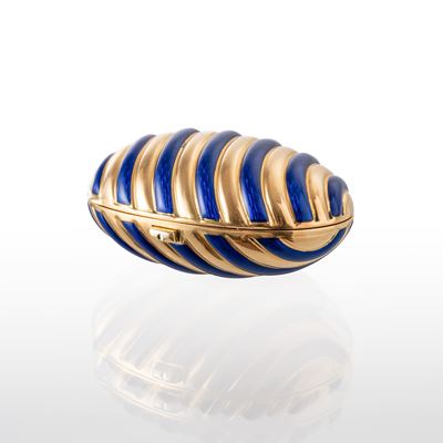 Mila Shon, Porta pillole in oro 18 kt con smalti