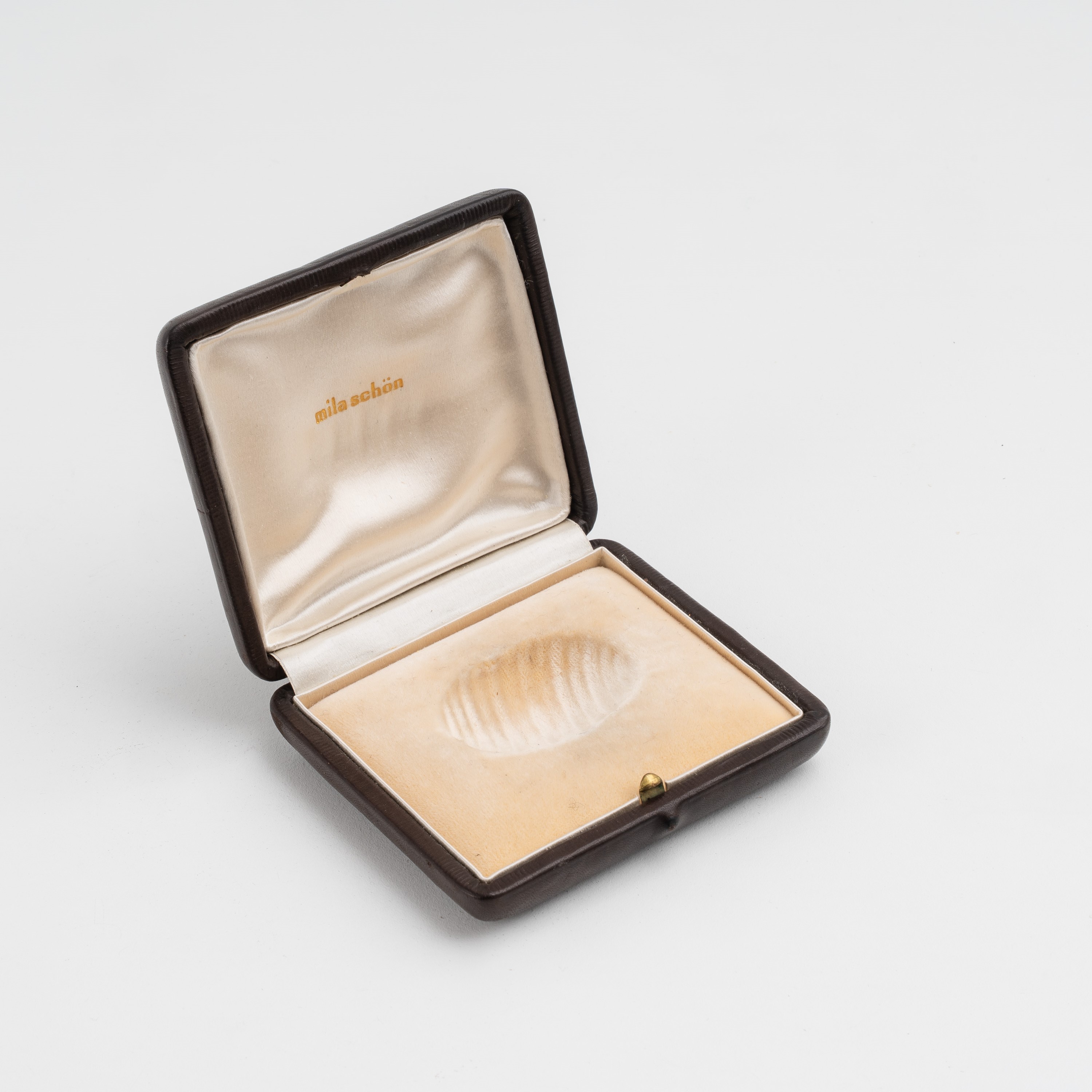 Mila Shon, Porta pillole in oro 18 kt con smalti
