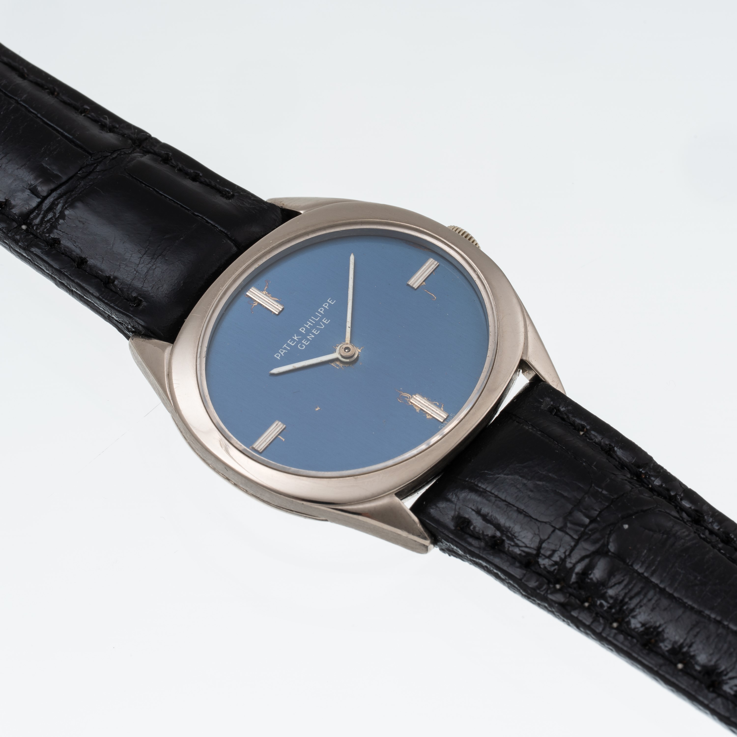 Patek Philippe - Ellipse, orologio solo tempo a carica manuale in oro bianco 18 kt con quadrante ...