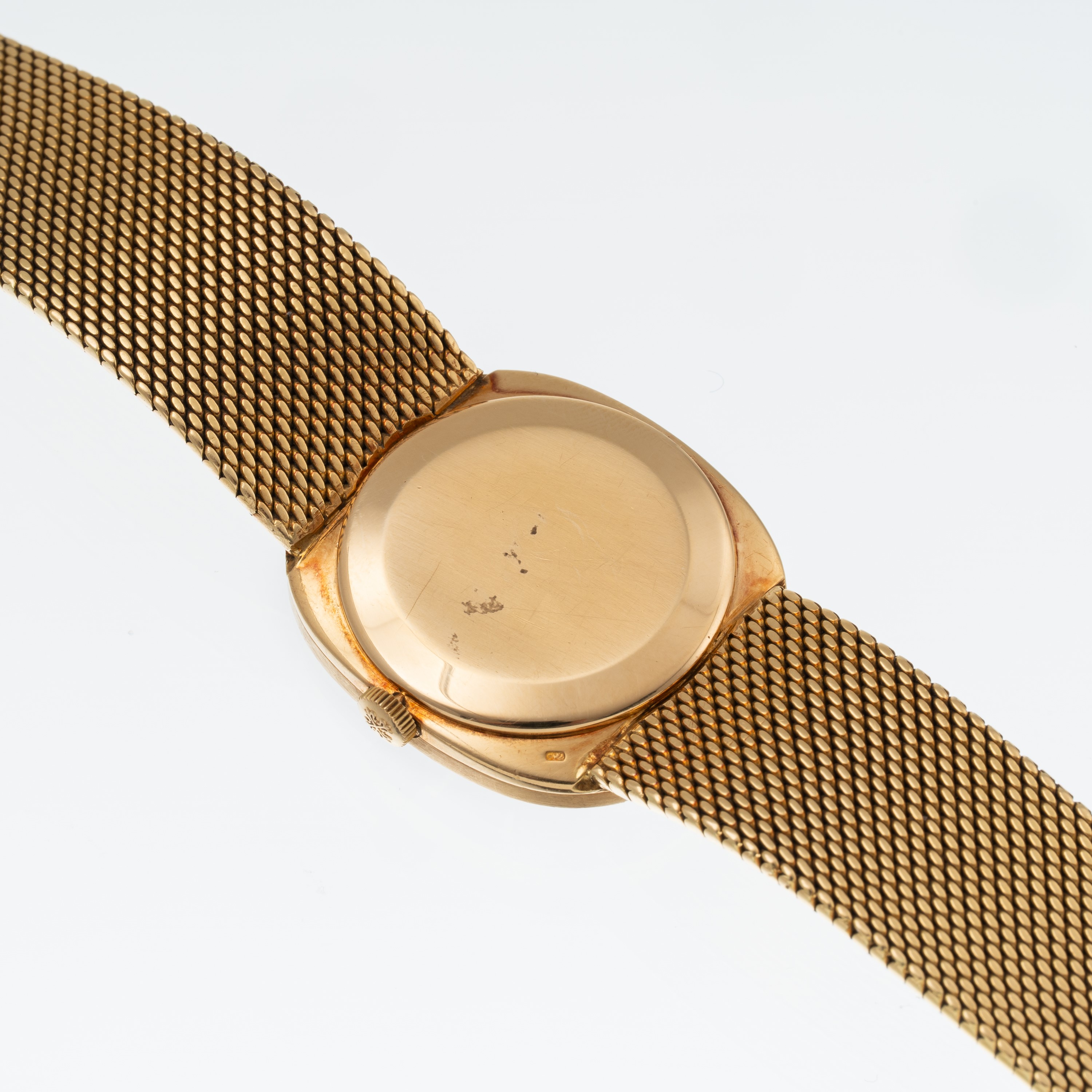 Patek Philippe - Ellipse, orologio solo tempo a carica manuale in oro giallo 18 kt con quadrante ...