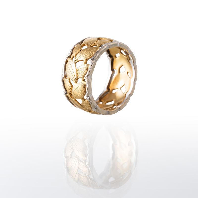 Buccellati, Anello in oro giallo e bianco 18 kt con incisione