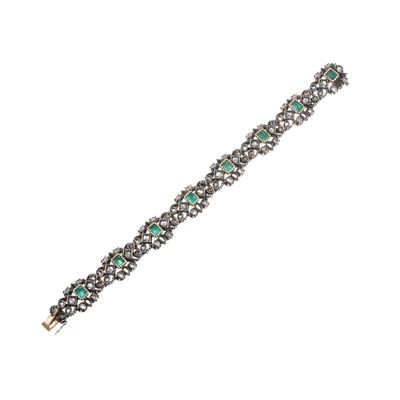 Bracciale in oro 18 kt e argento con smeraldi rettangolari e rosette in diamanti