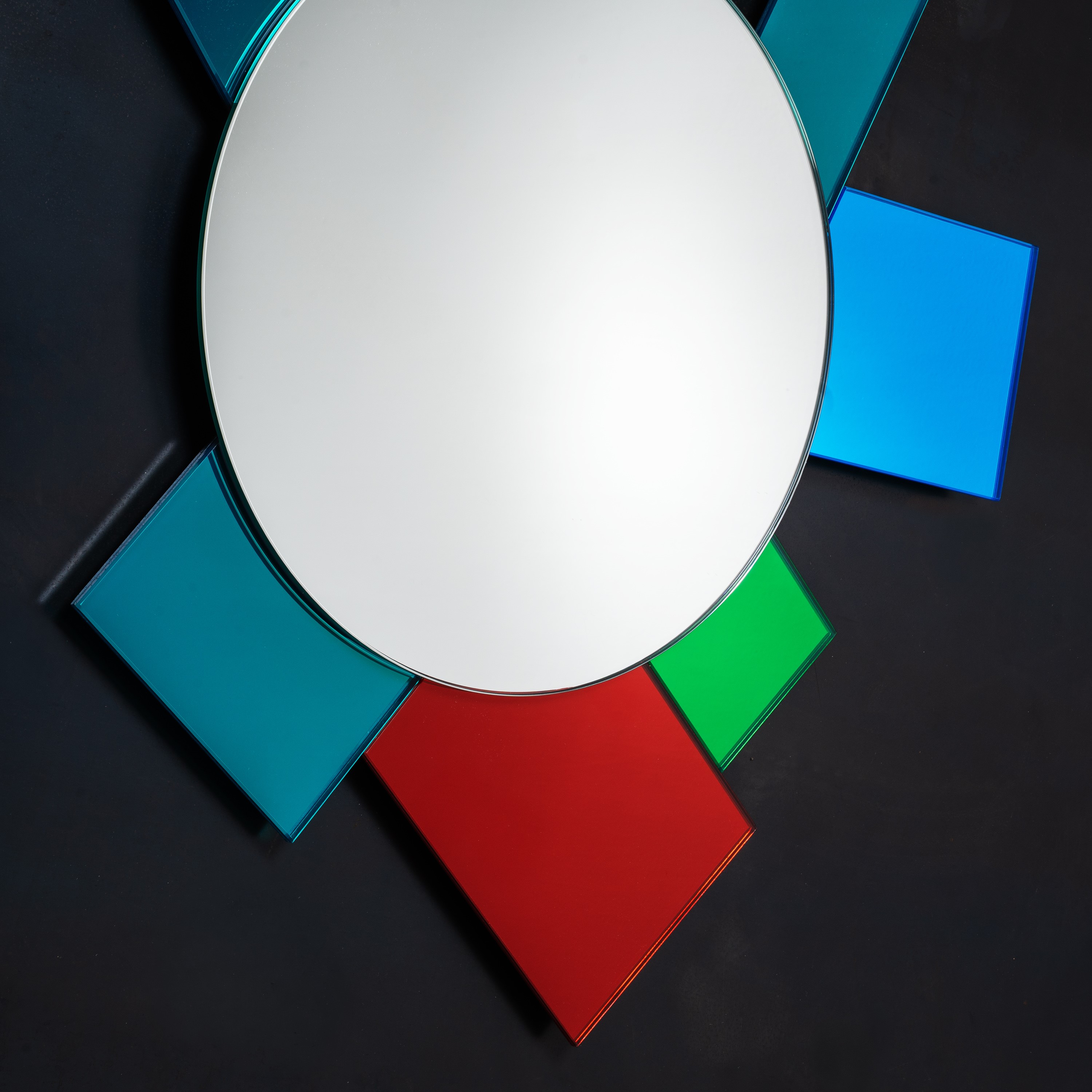 Ettore Sottsass Jr - Specchio della serie “Gli specchi di Dioniso” (n. 6)