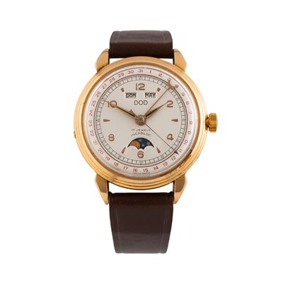 Triplo calendario con fasi lunari a carica manuale in oro giallo 18 kt