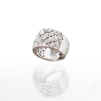 Anello fascio, oro bianco 18 kt e brillanti (ct. 1,20 ca.), misura 54/14