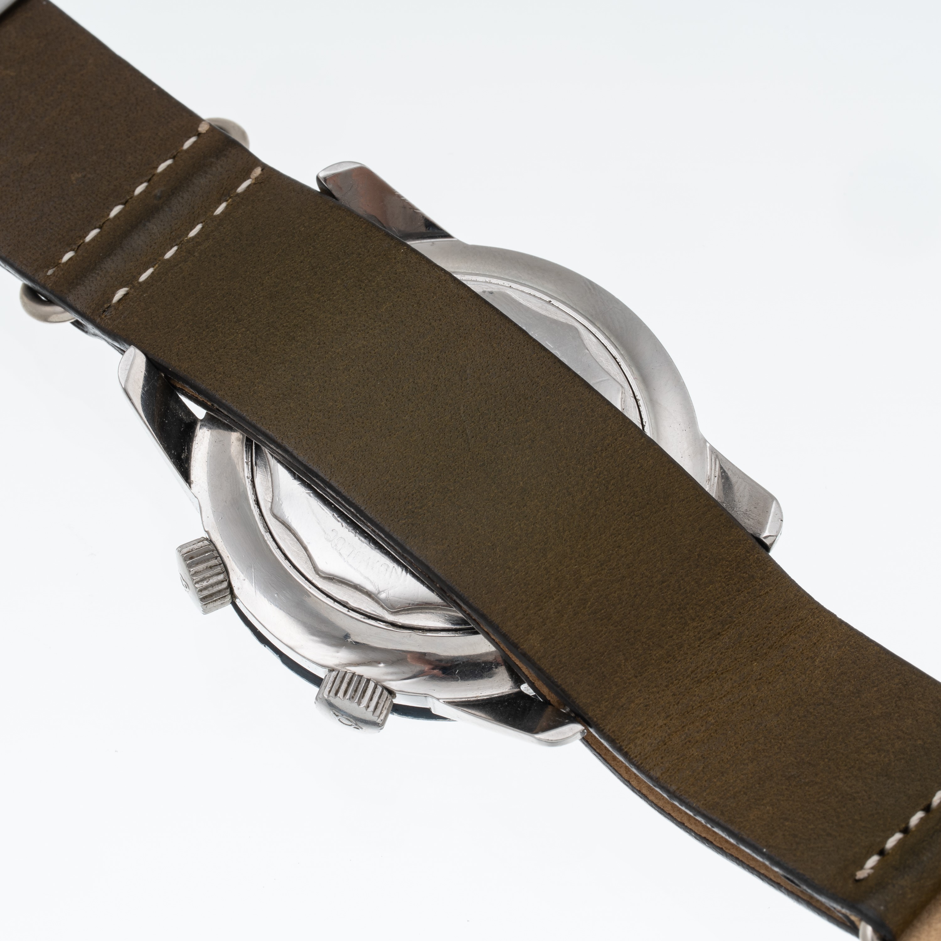 Enicar - Sherpa 600 Guide GMT — orologio automatico in acciaio con quadrante nero