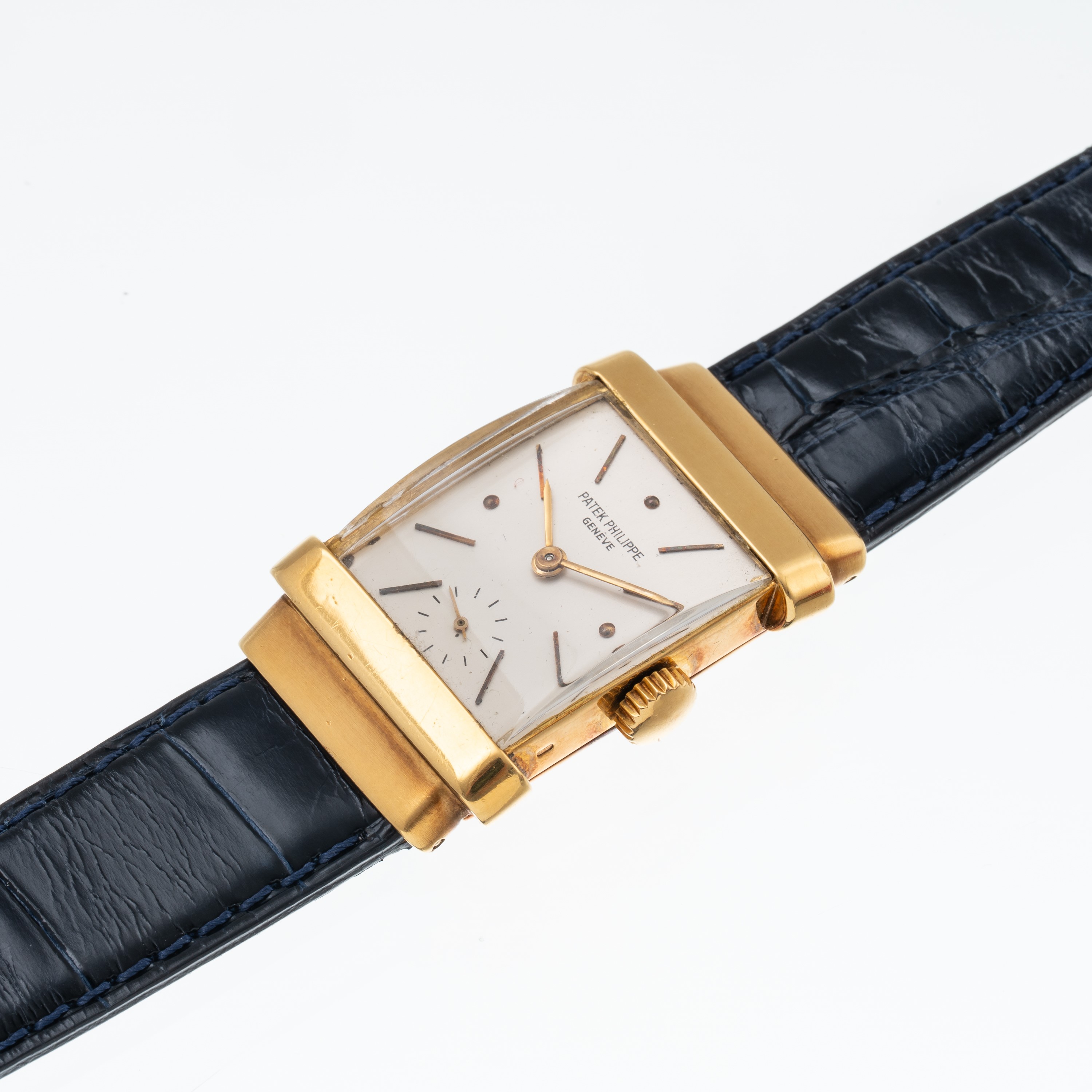 Patek Philippe - Cinesino, orologio solo tempo a carica manuale in oro giallo 18 kt con quadrante...
