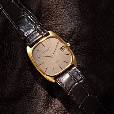Ellipse, orologio solo tempo in oro giallo 18 kt con quadrante grigio