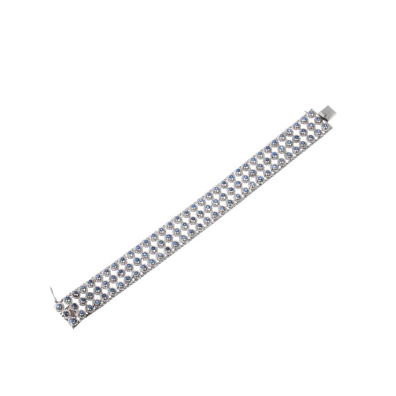 Oro bianco 18 kt, Bracciale con centodue zaffiri