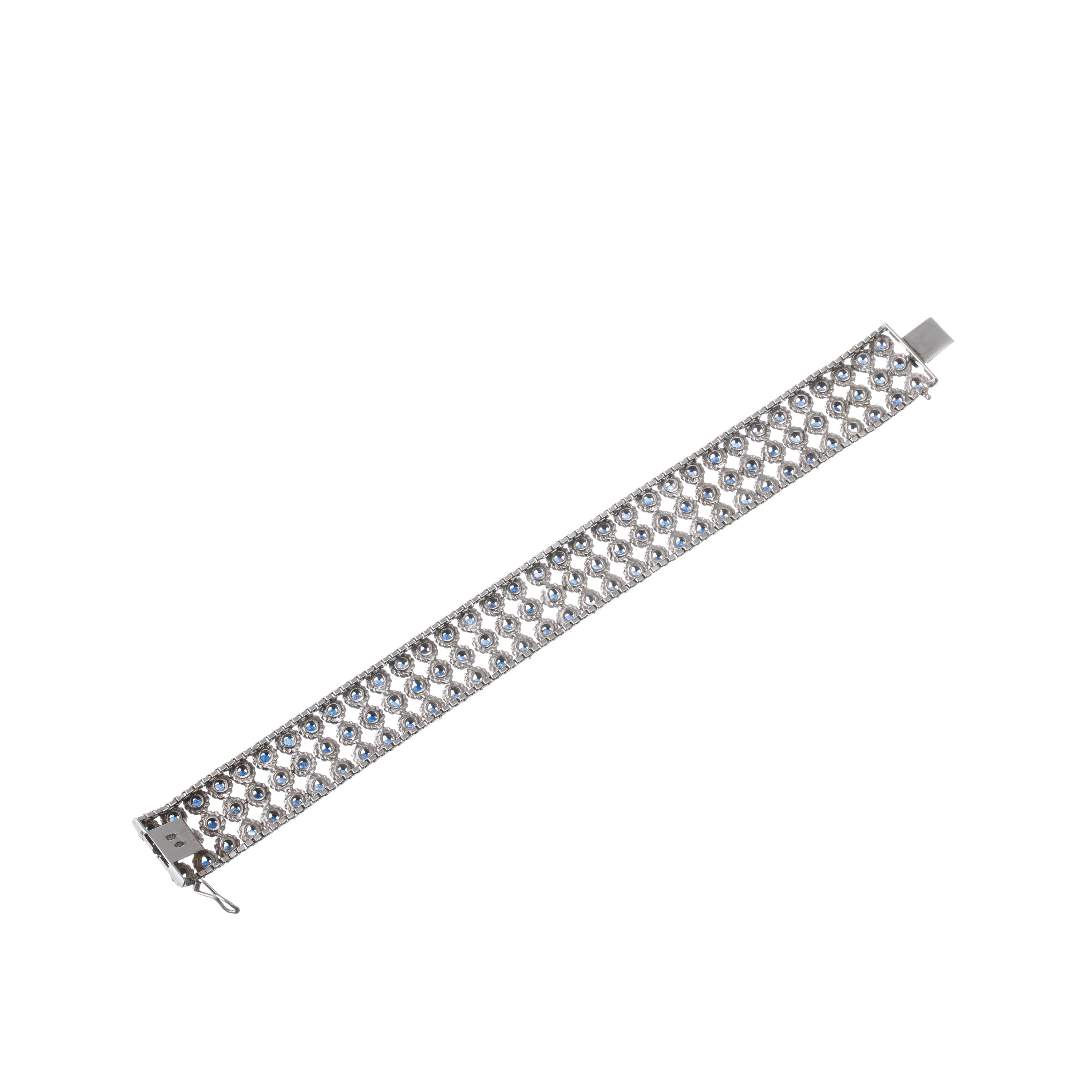 Oro bianco 18 kt, Bracciale con centodue zaffiri