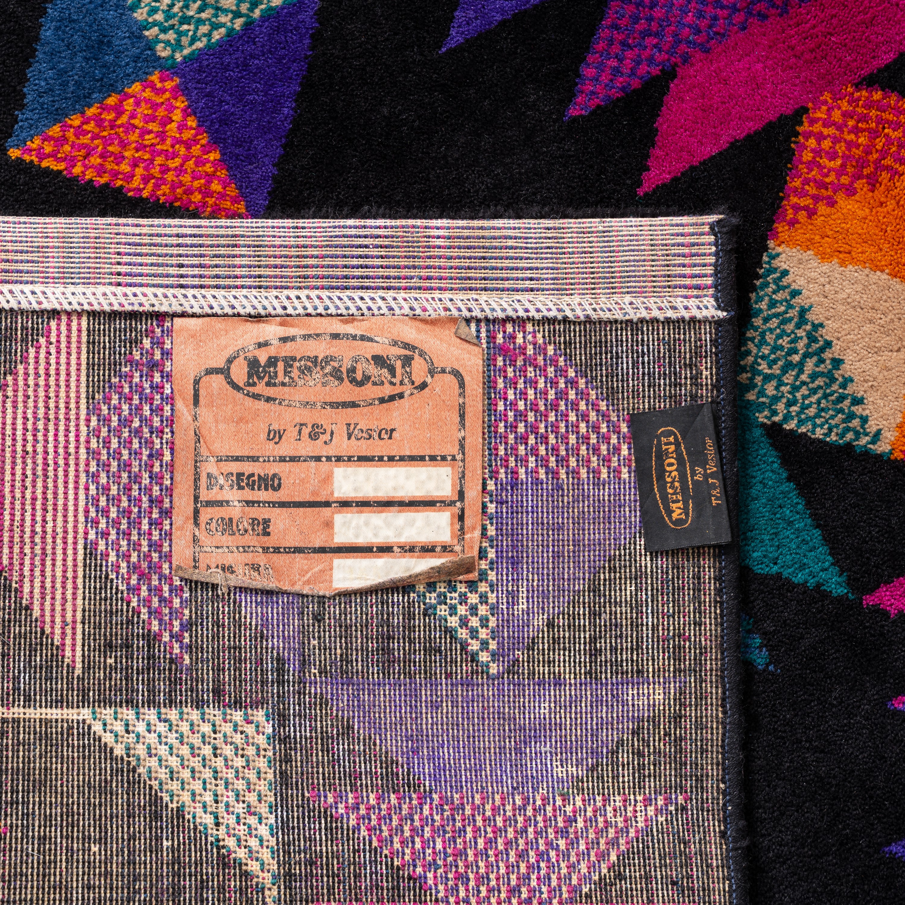 Missoni - Tappeto in lana con ordito in fibre artificiali (produzione italiana, anni ’80)