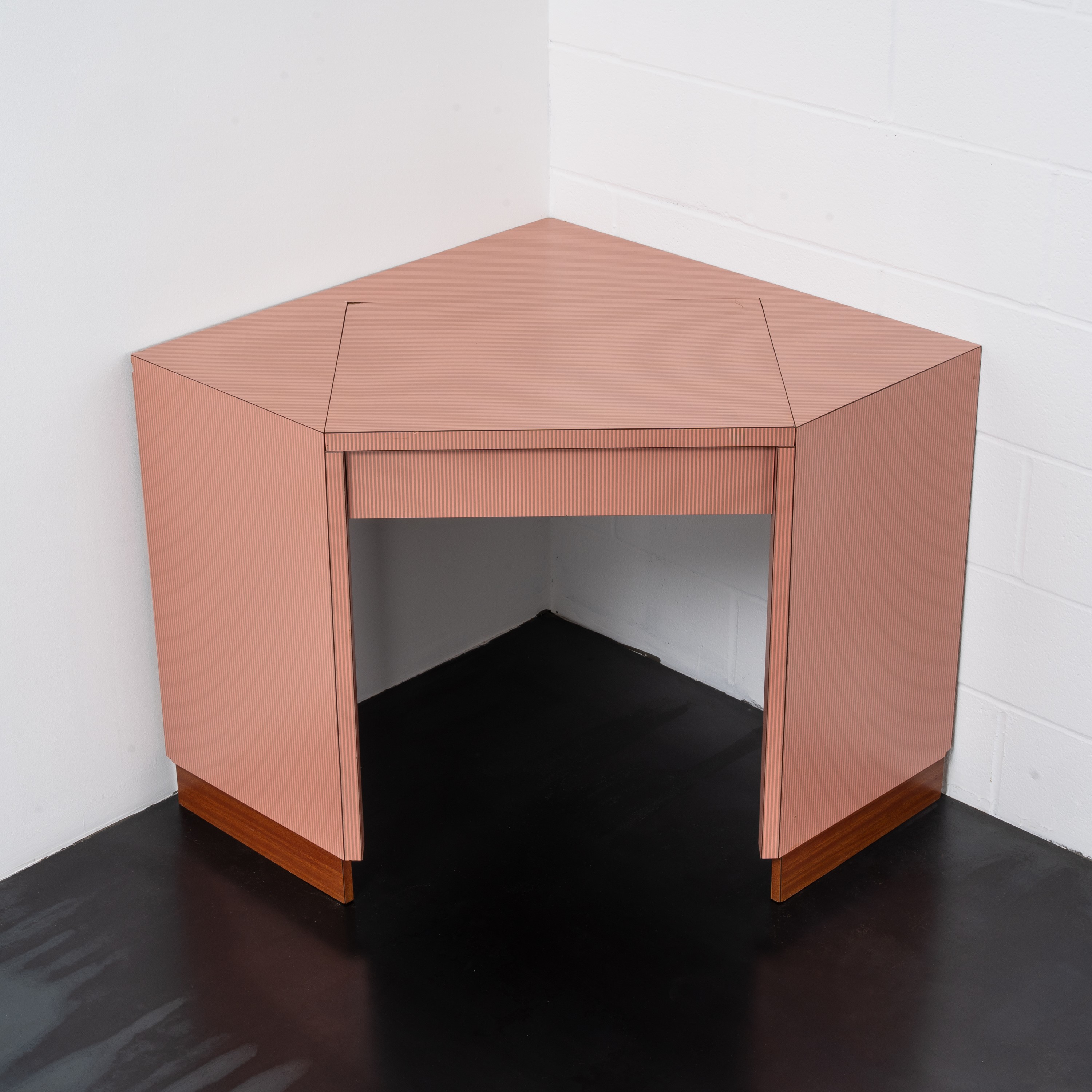 Anonimo - Console in legno