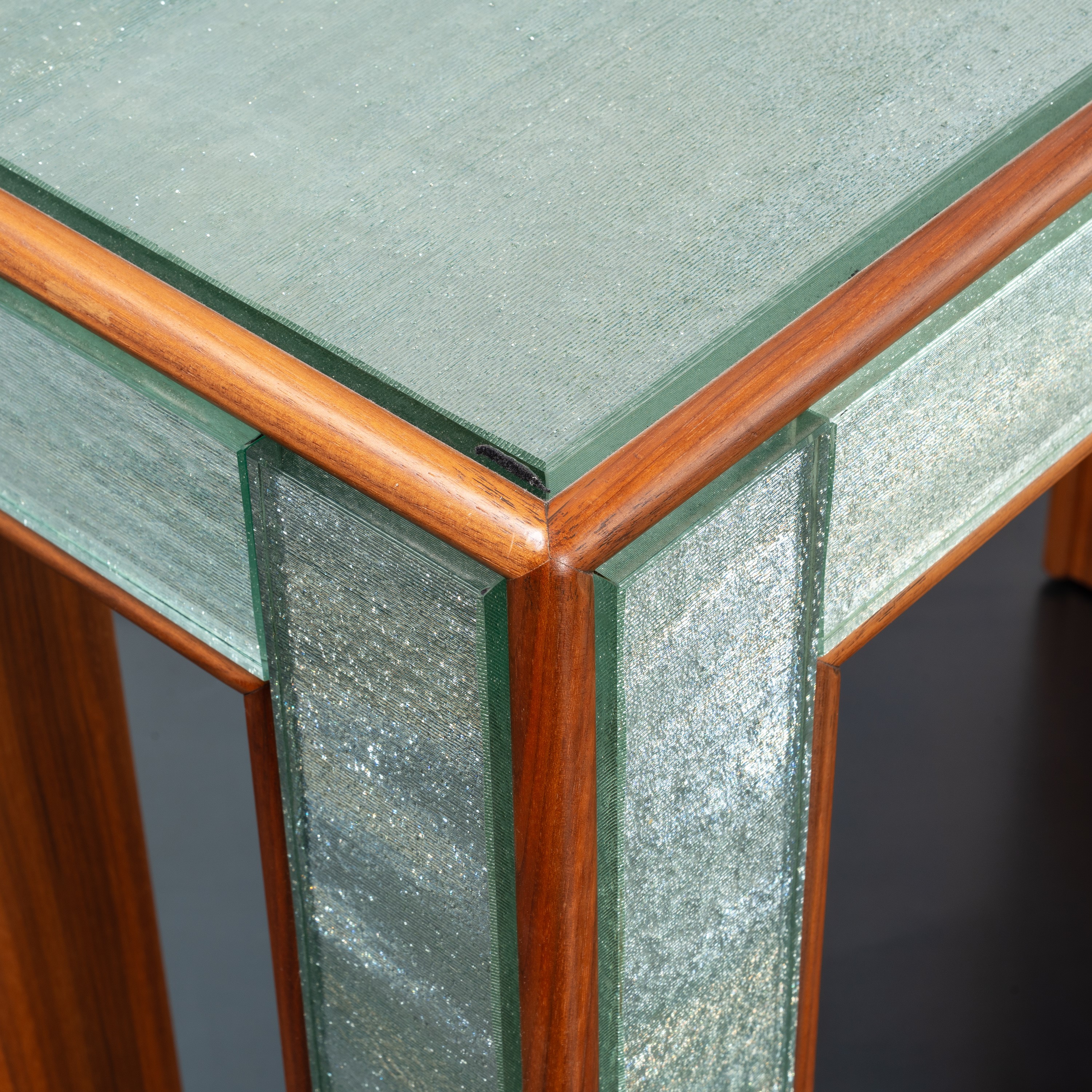Roberto Giulio Rida - Console in legno e vetro