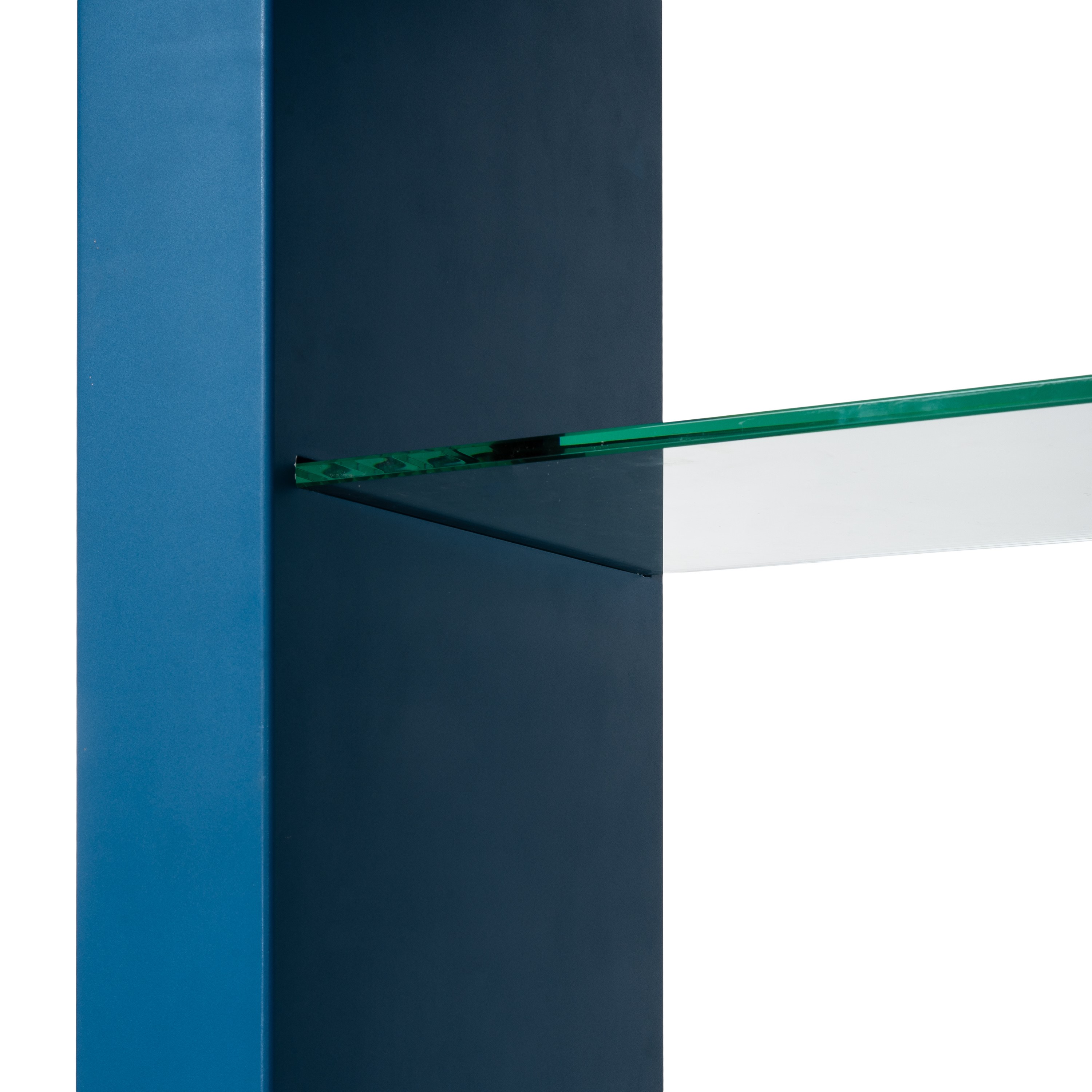 Ettore Sottsass Jr - Libreria “Giorno”, struttura in legno laccato e piani in cristallo