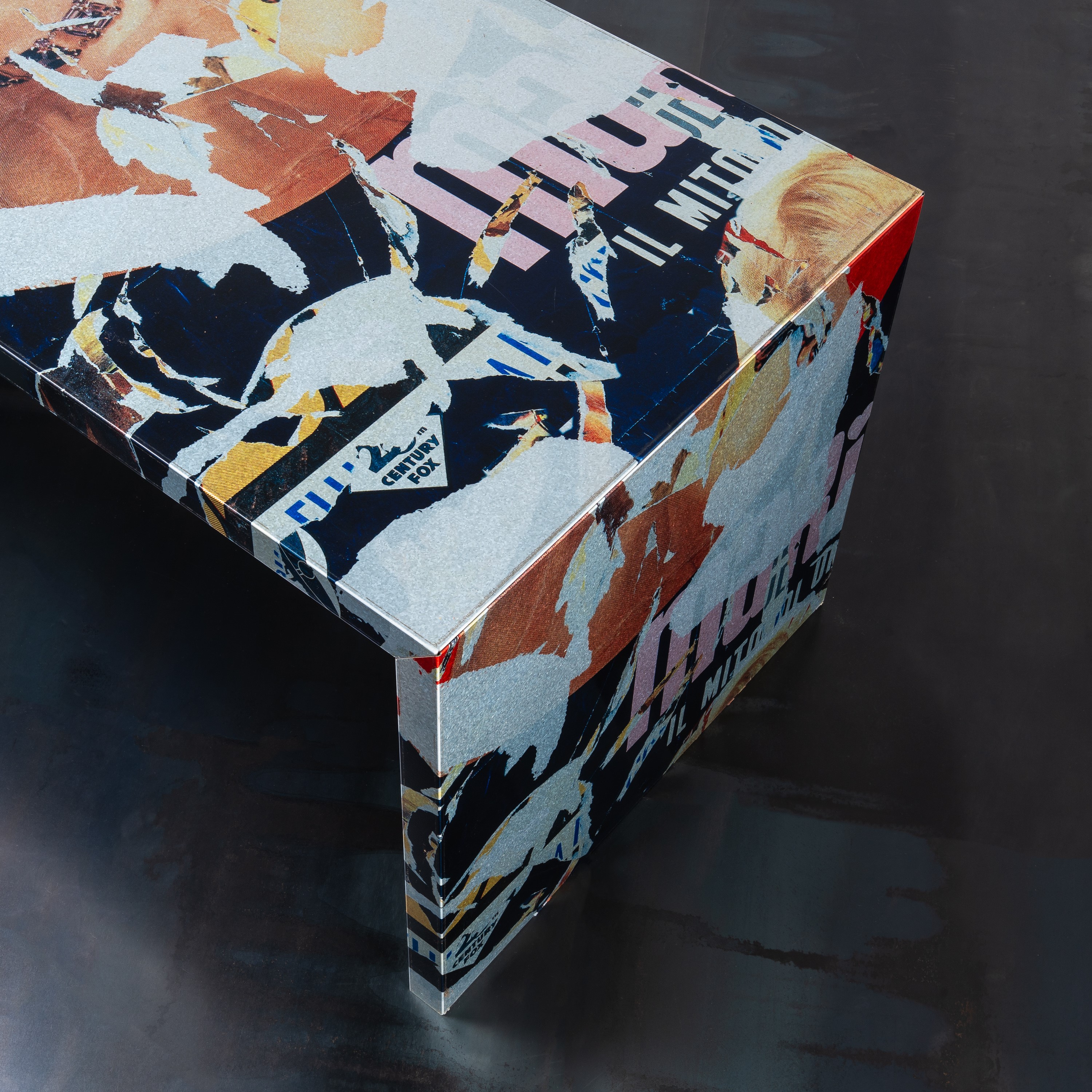 Mimmo Rotella e Marco Ferreri - Tavolo serie «Decollage»