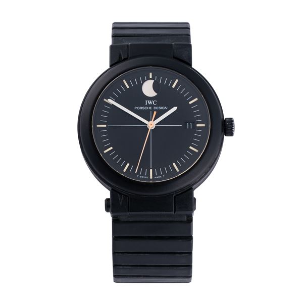 IWC - IWC PORSCHE DESIGN - COMPASS MOONPHASE OROLOGIO A CARICA AUTOMATICA IN ACCIAIO PVD CON BUSSOLA, QUADRANTE NERO CON FASI LUNA AD ORE DODICI E BRACCIALE NERO