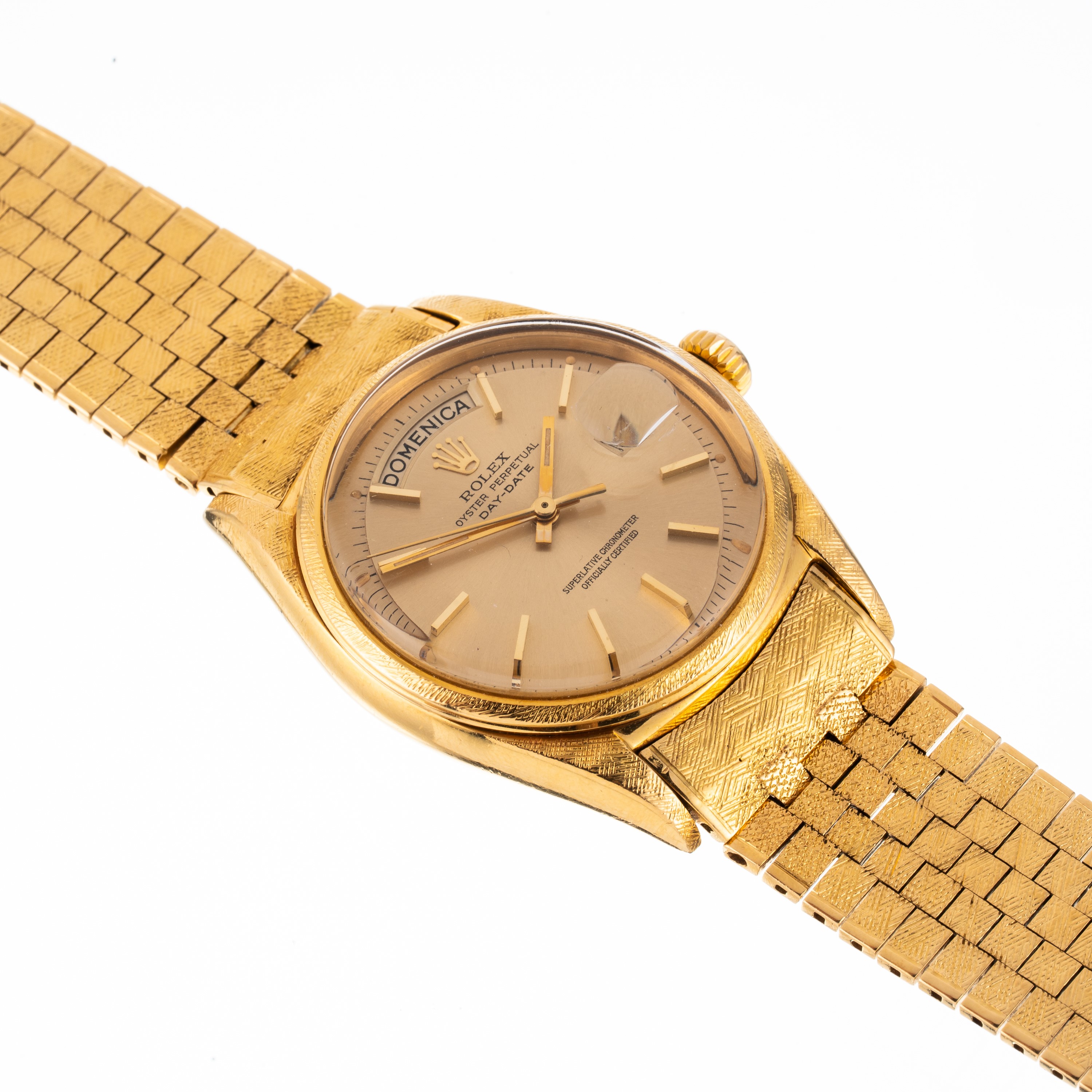 Rolex - Day-Date Ref. 1806, oro giallo 18 kt con lavorazione “Florentine” (anno 1969)