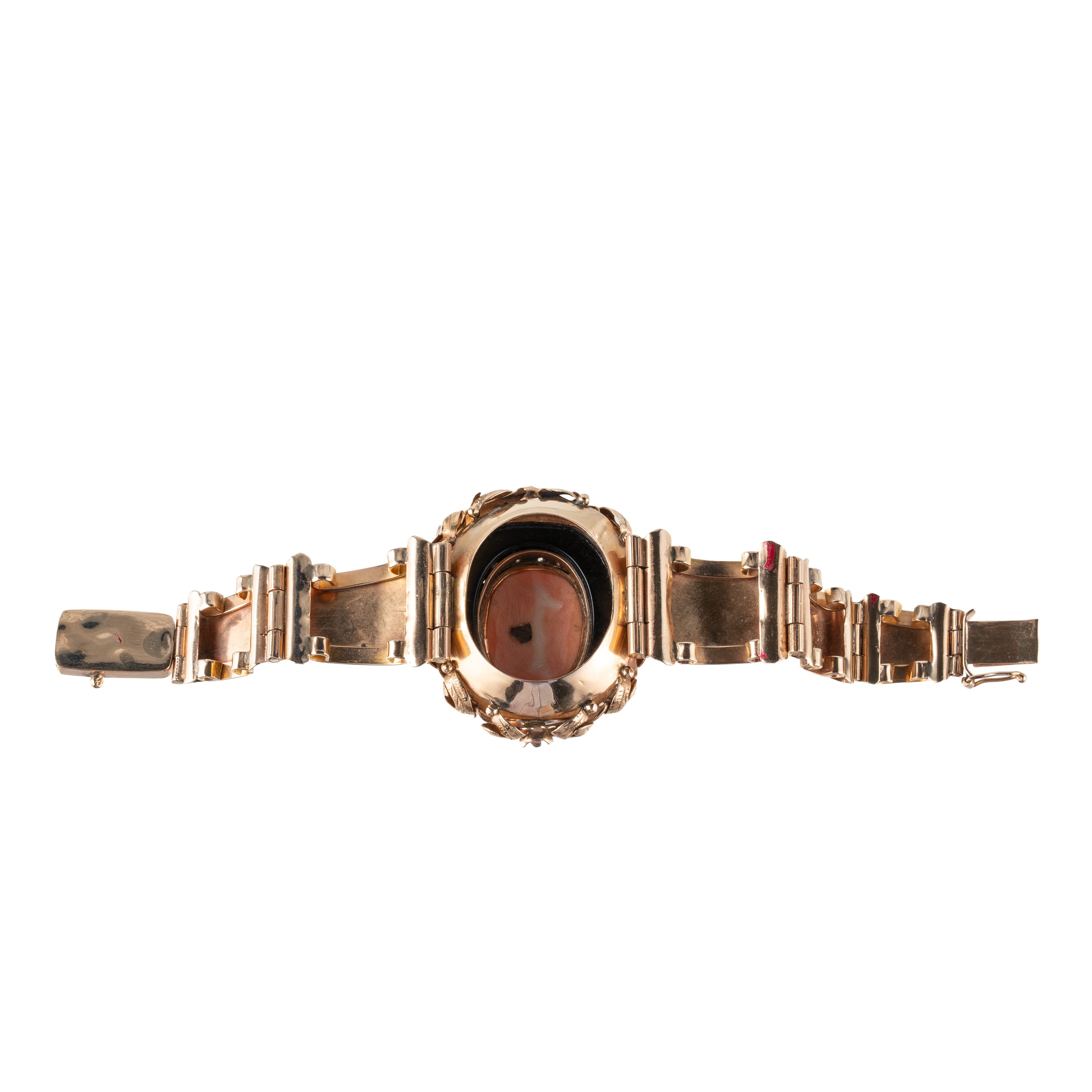 Bracciale in oro giallo 14 kt con volto in corallo inciso e onice