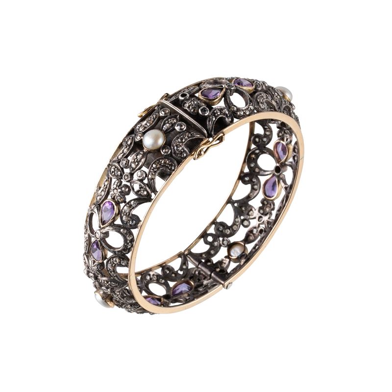 Bracciale rigido, oro 18 kt e argento, perle e ametiste con chiusura a snodo