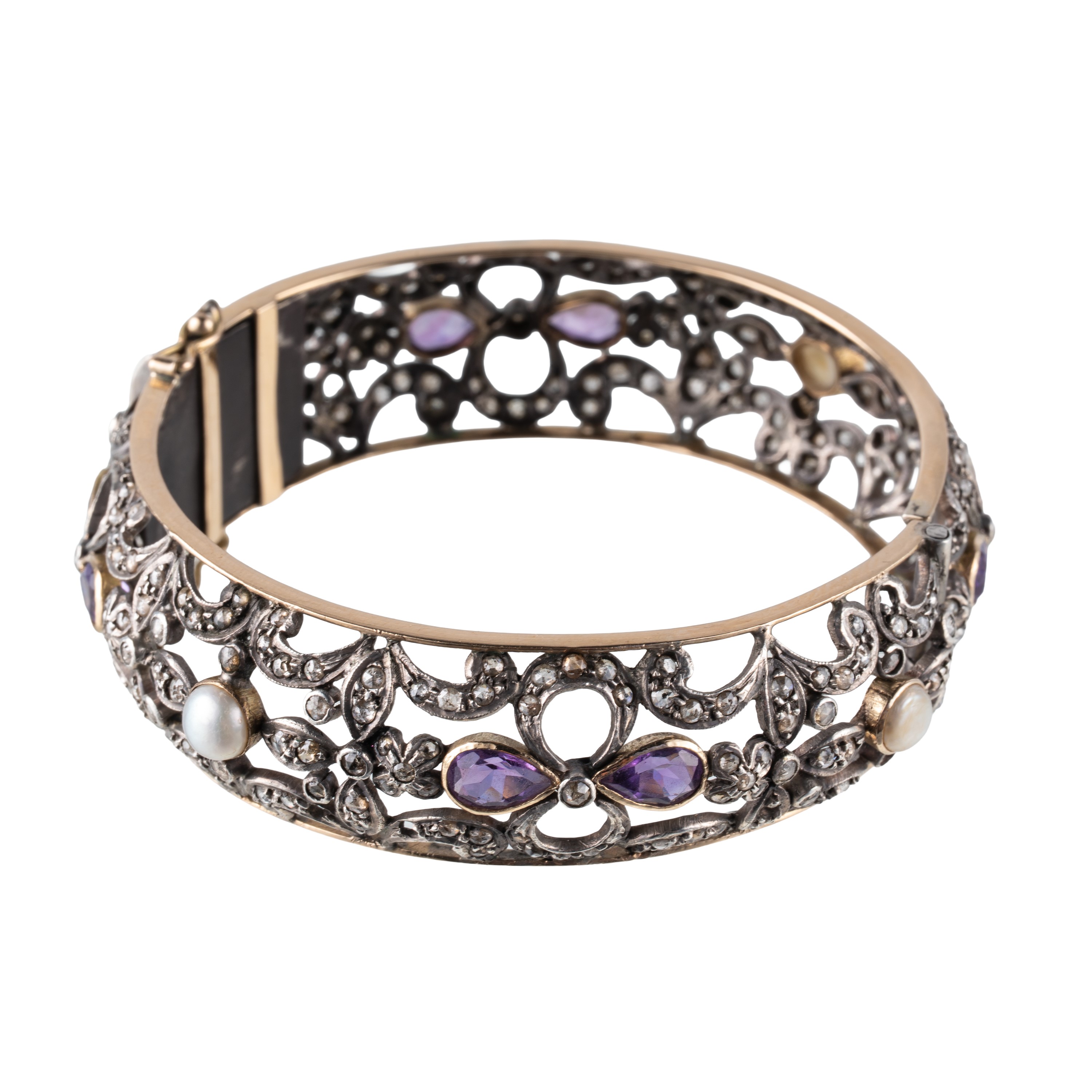 Bracciale rigido, oro 18 kt e argento, perle e ametiste con chiusura a snodo