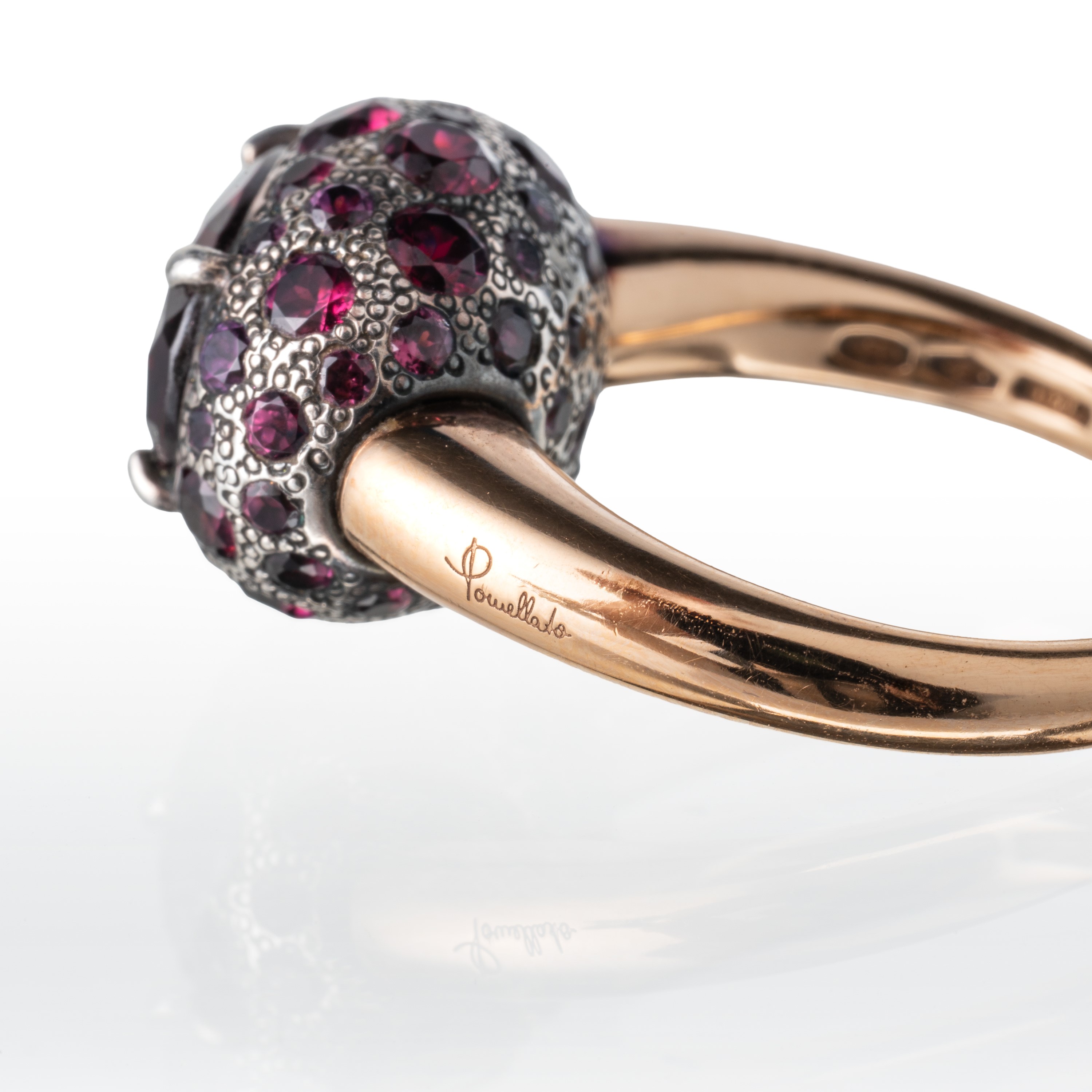 Pomellato - Anello Tabù in oro rosa 18 kt con granati rodolite