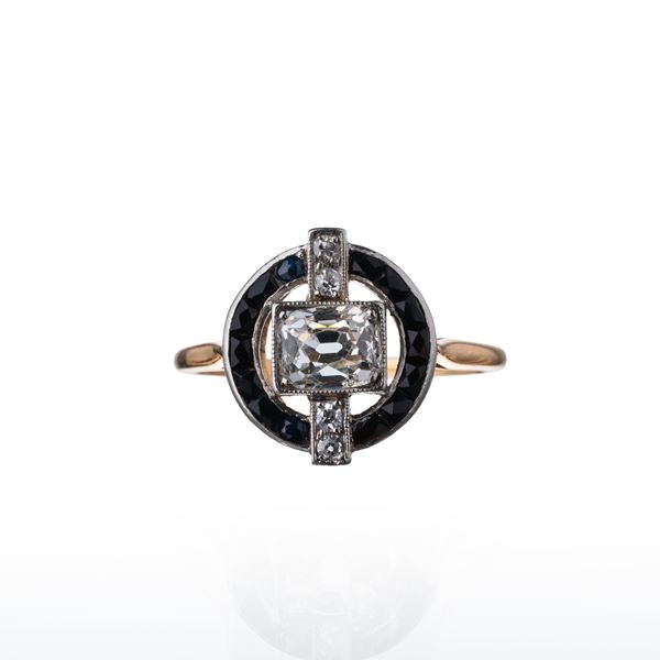 ANELLO IN ORO GIALLO 18 KT CON ONICE E DIAMANTI
